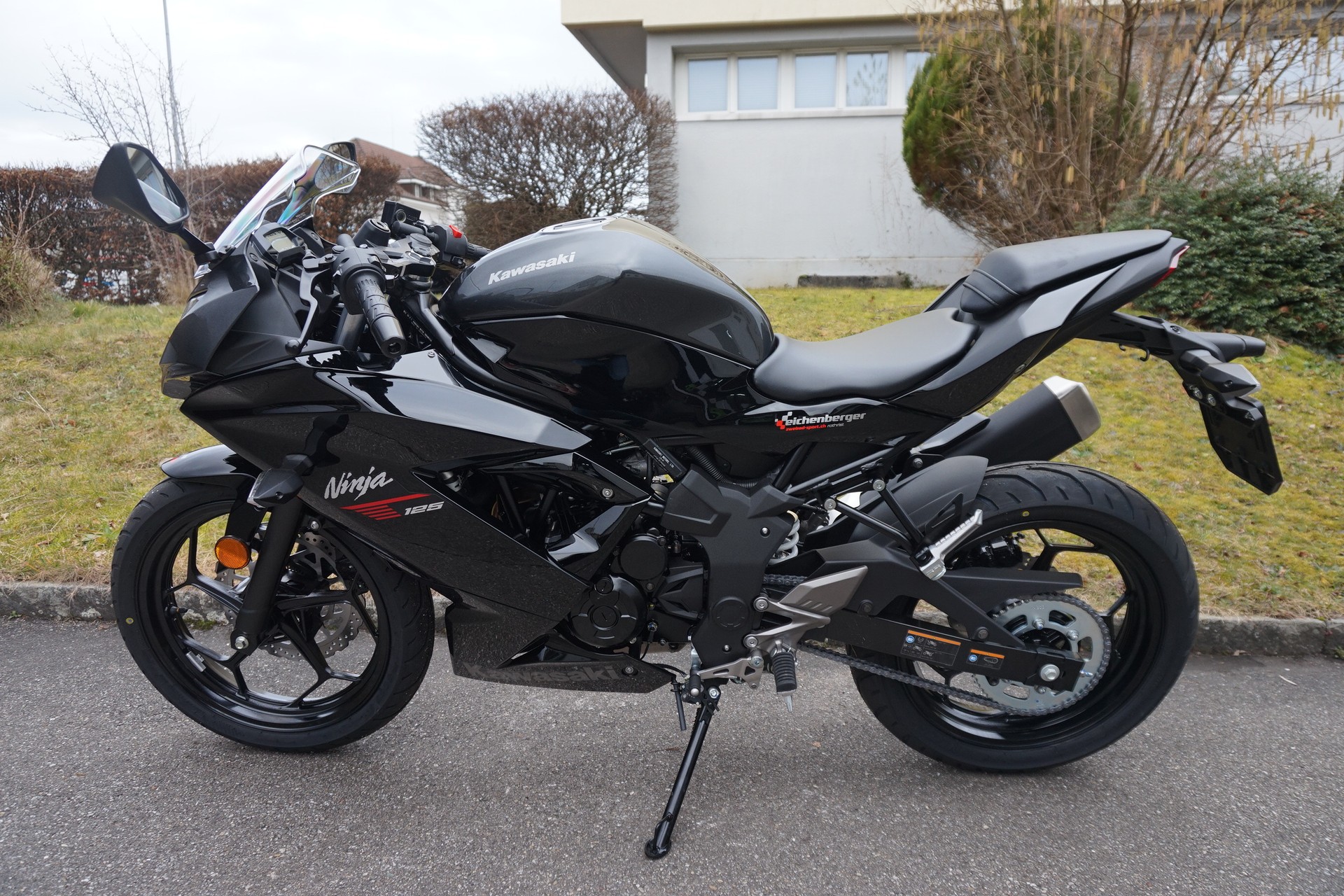 KAWASAKI Ninja 125 ABS MY26