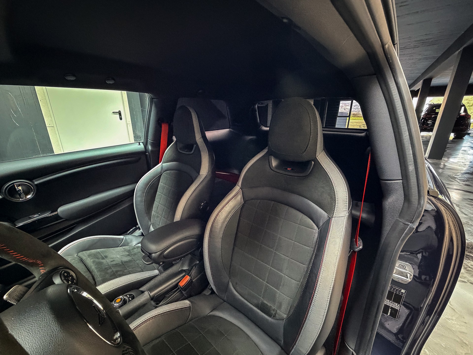 MINI Cooper John Cooper Works GP 3 Steptronic-image-9