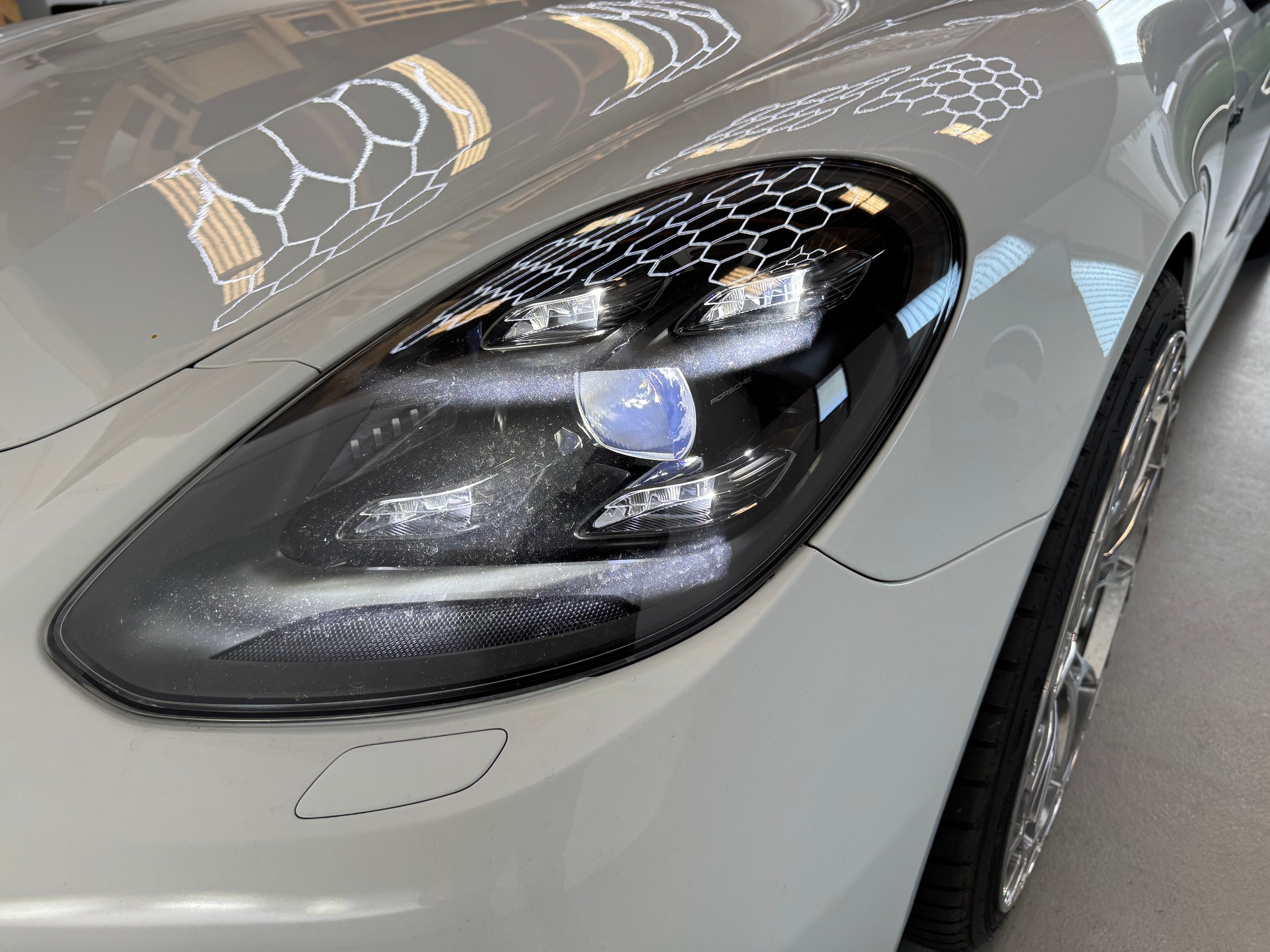 PORSCHE Panamera 4 E-Hybrid PDK-image-7