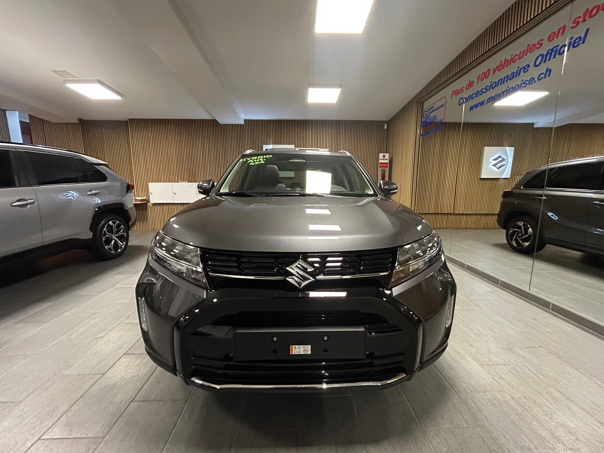 SUZUKI Vitara 1.4 T Compact Top Hybrid 4x4-image-4