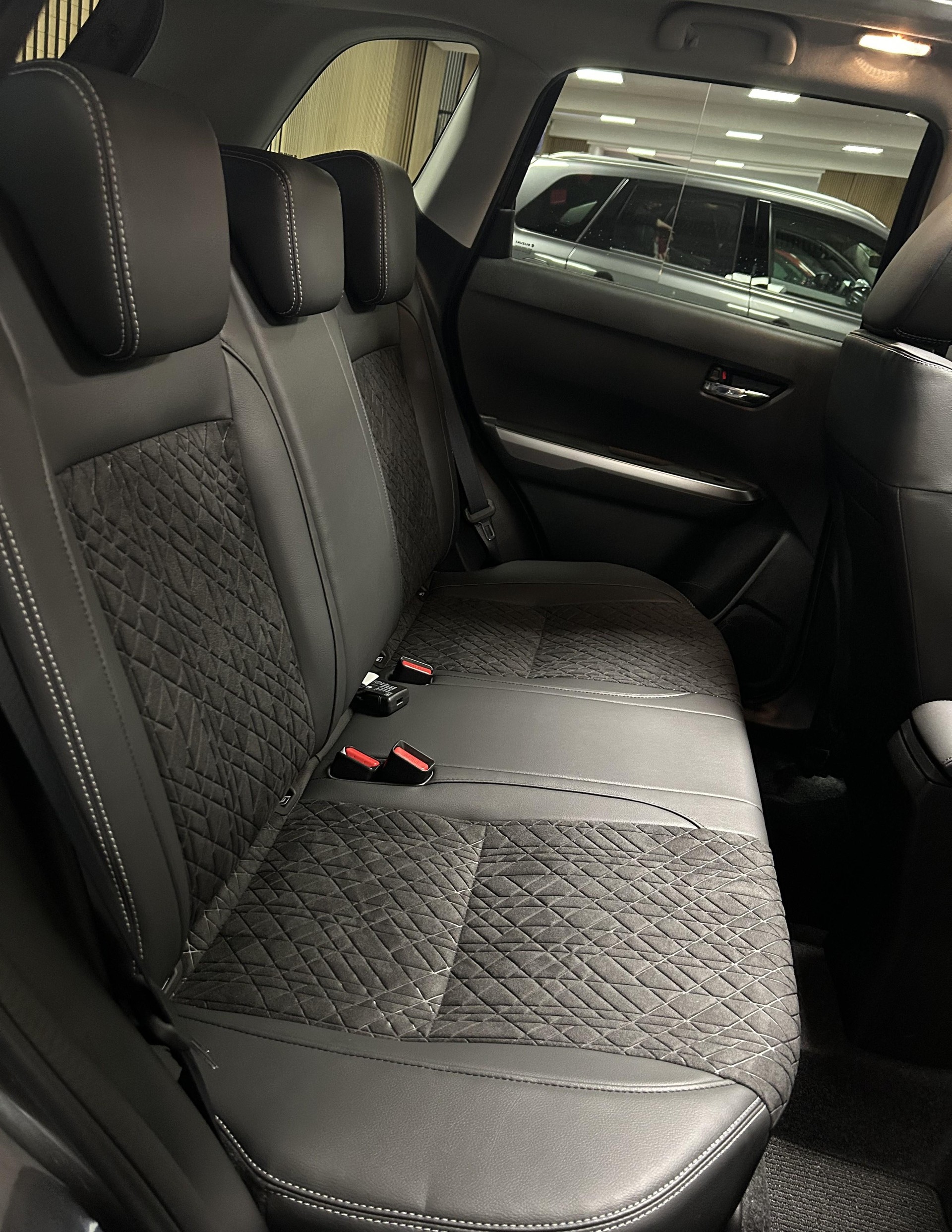 SUZUKI Vitara 1.4 T Compact Top Hybrid 4x4-image-17