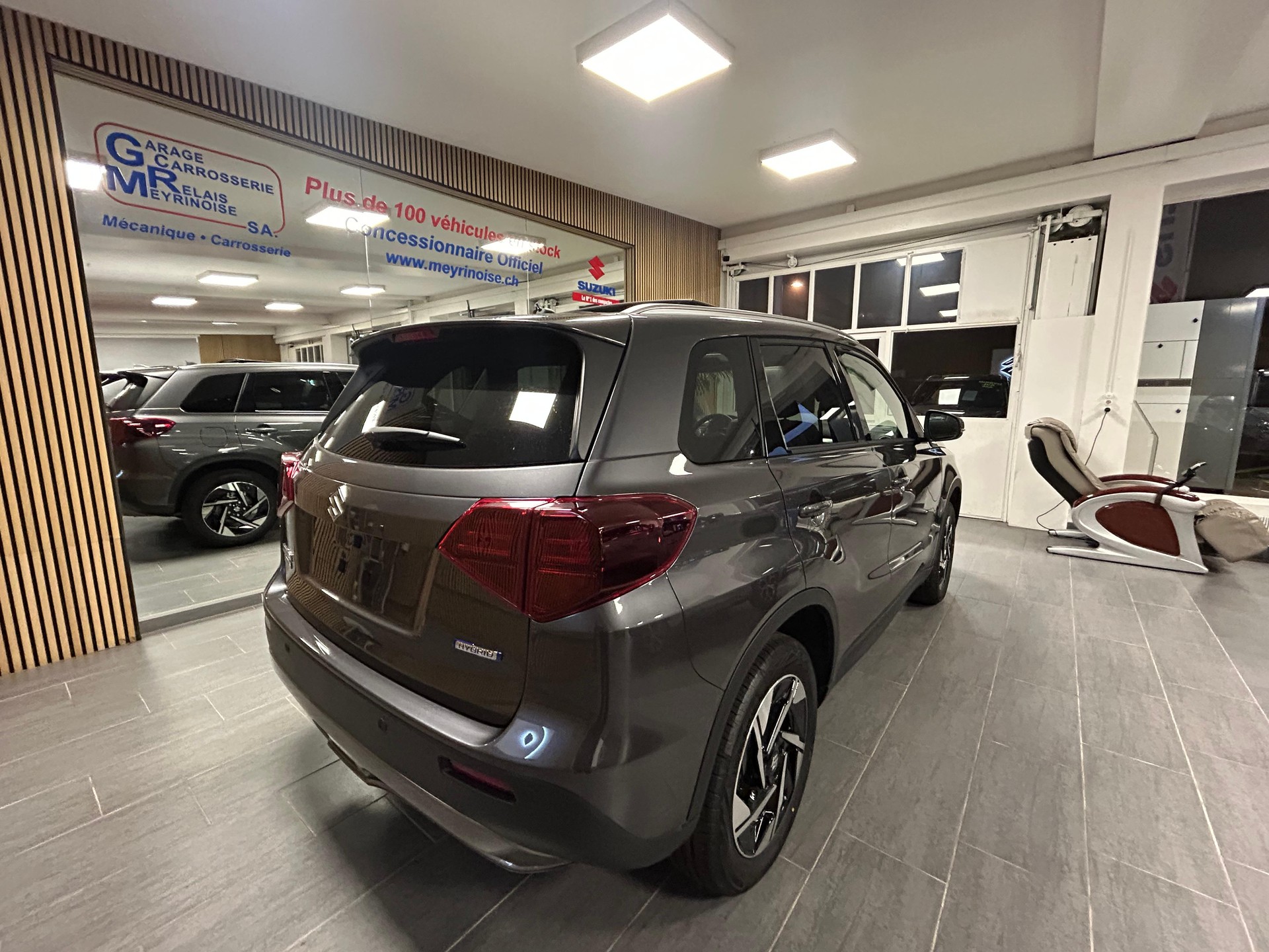 SUZUKI Vitara 1.4 T Compact Top Hybrid 4x4-image-8