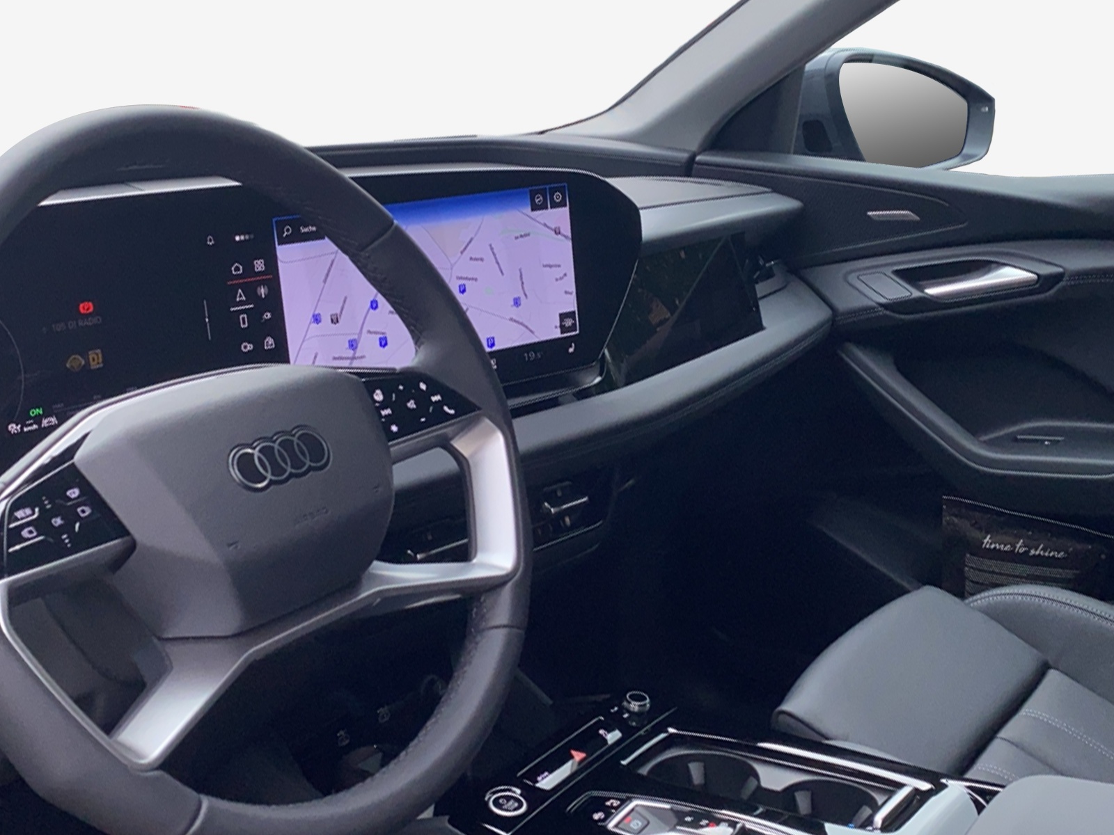 AUDI Q6 e-tron quattro-image-16