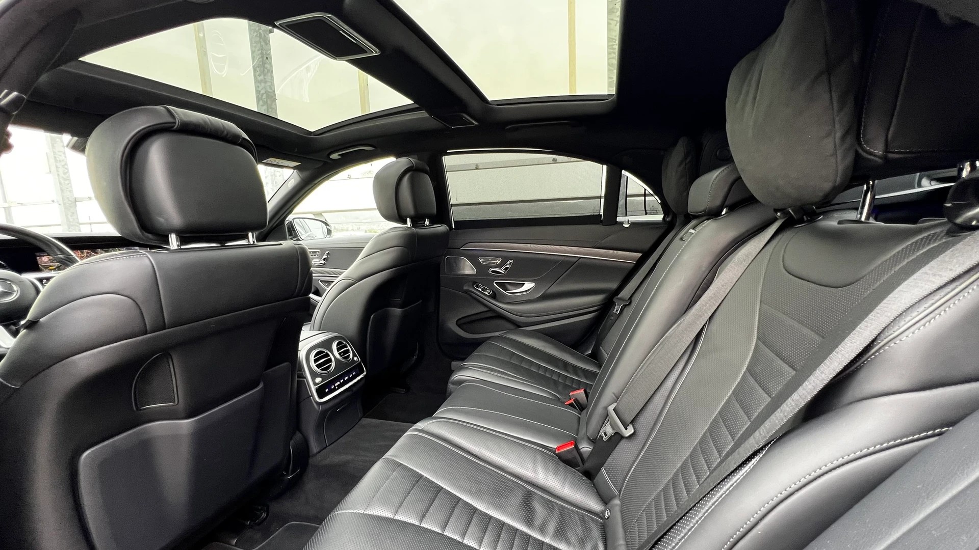 MERCEDES-BENZ S 400 D L 4MATIC 9G-TRONIC AMG l 340 PS-image-29