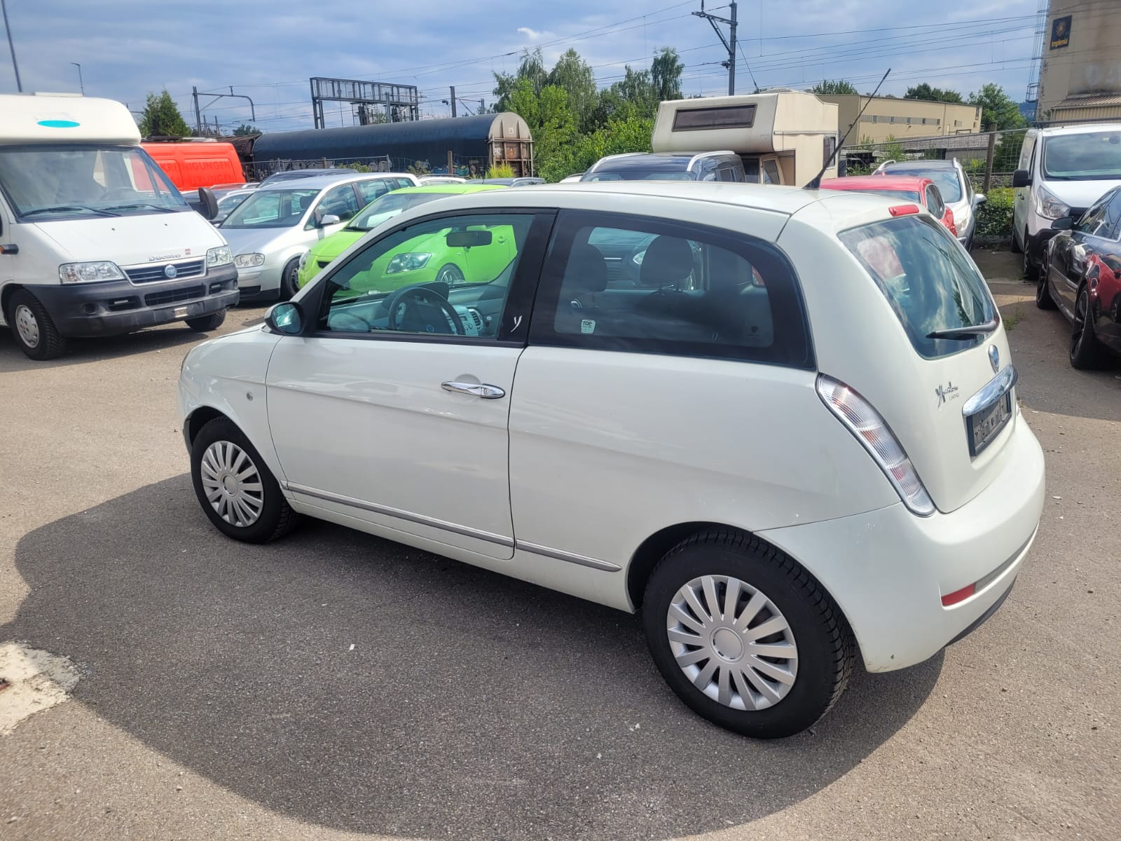 LANCIA Ypsilon 1.4 Argento-image-4
