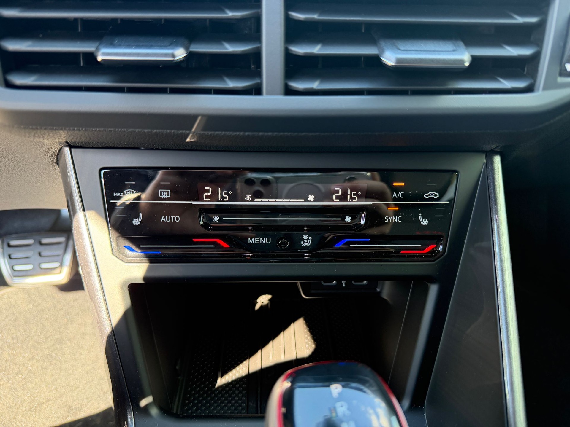 VW Polo 2.0 TSI GTI United DSG-image-19