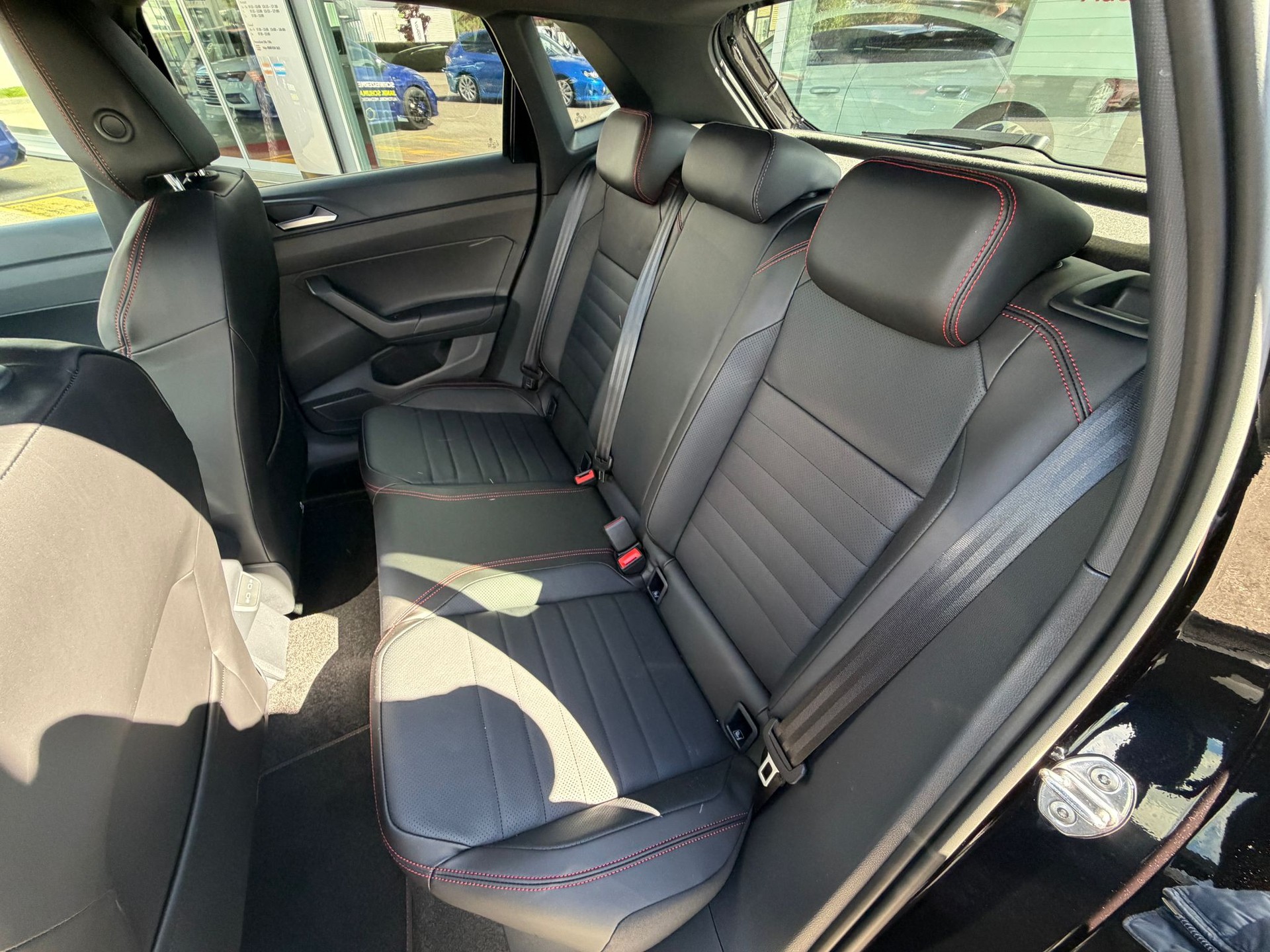 VW Polo 2.0 TSI GTI United DSG-image-23