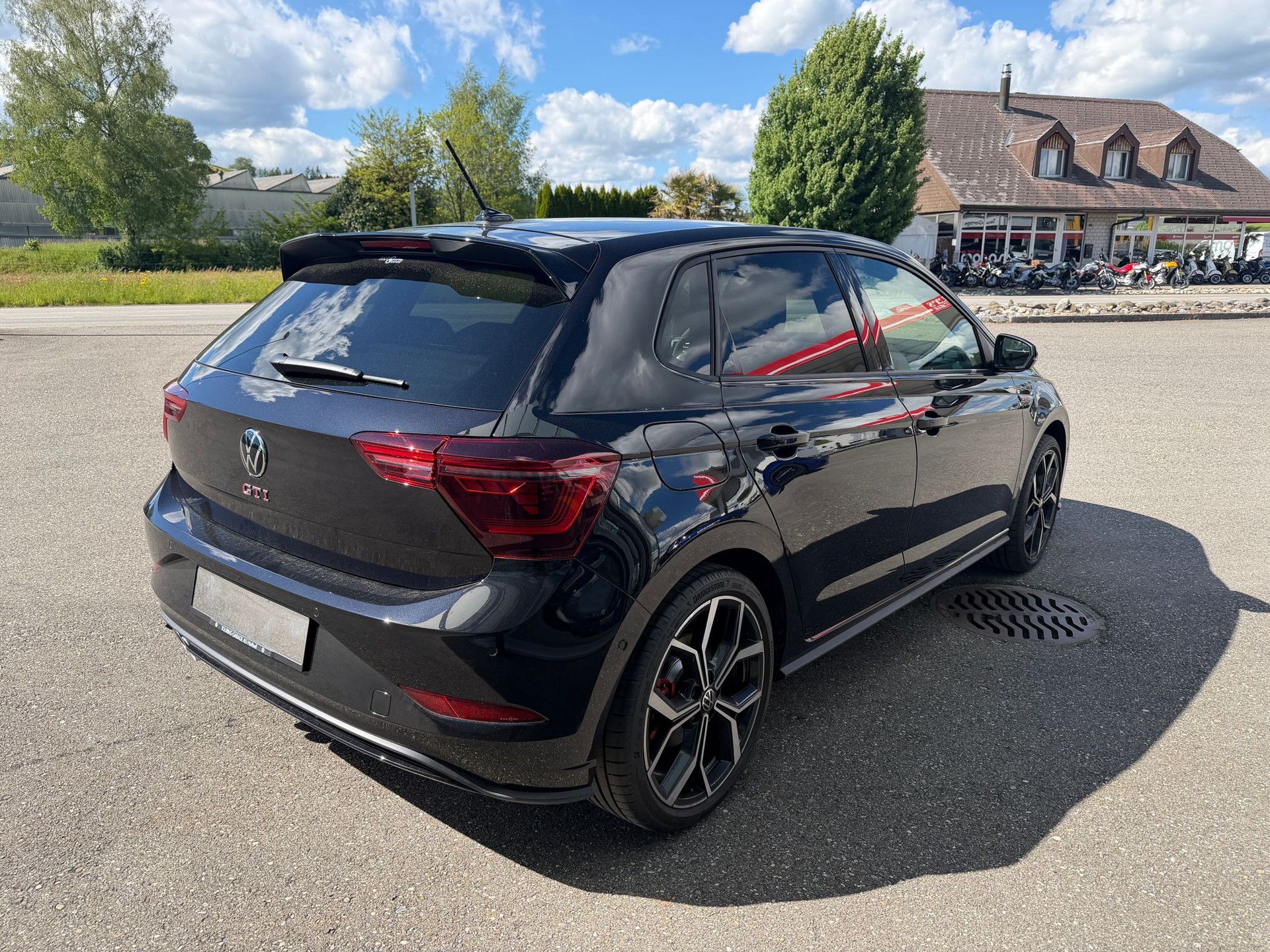 VW Polo 2.0 TSI GTI United DSG-image-4