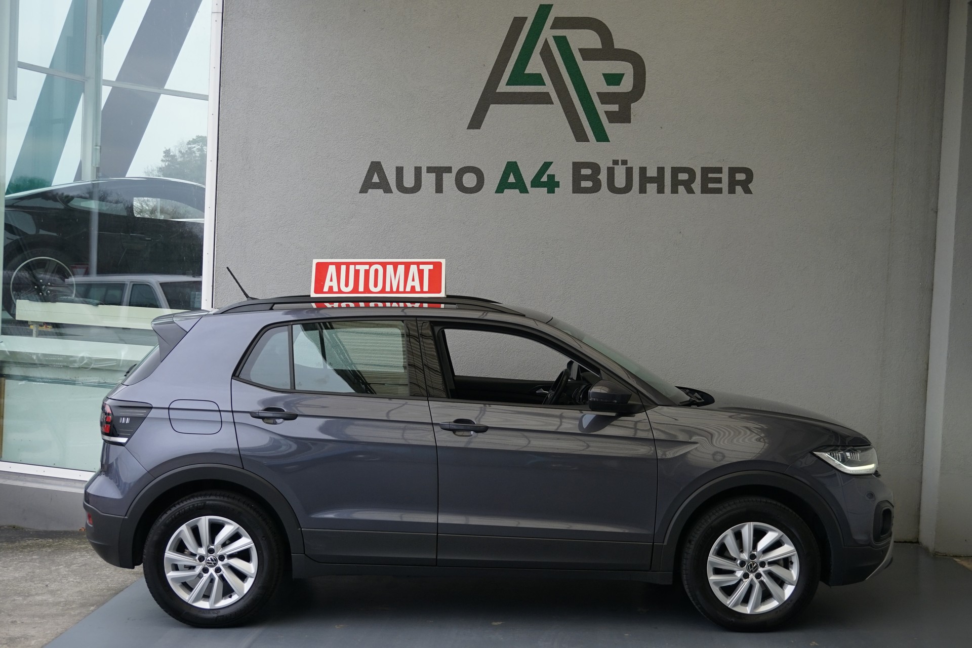 VW T-Cross 1.0 Life Limited DSG Automat 110PS-image-4