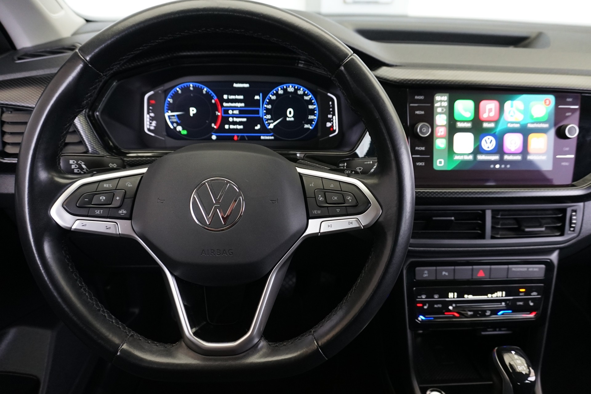 VW T-Cross 1.0 Life Limited DSG Automat 110PS-image-13