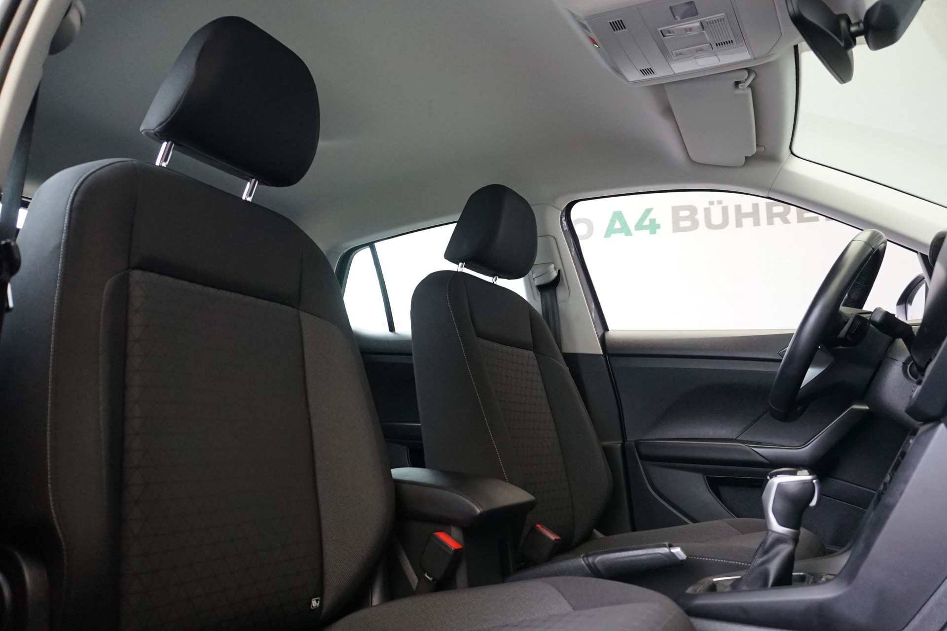 VW T-Cross 1.0 Life Limited DSG Automat 110PS-image-18
