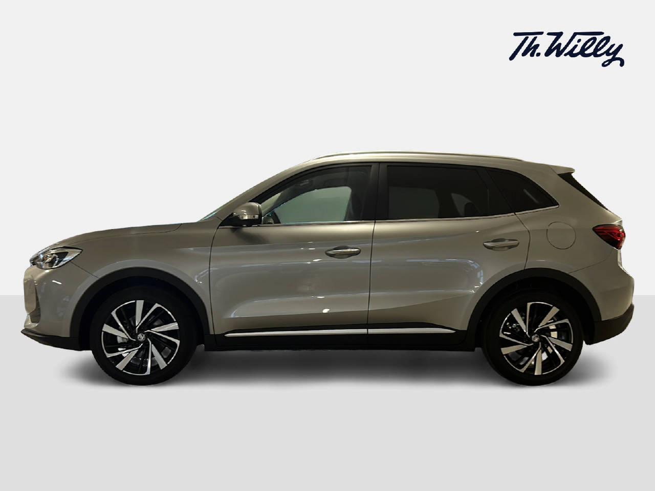 MG ZS 1.5 Hybrid+ Luxury-image-1