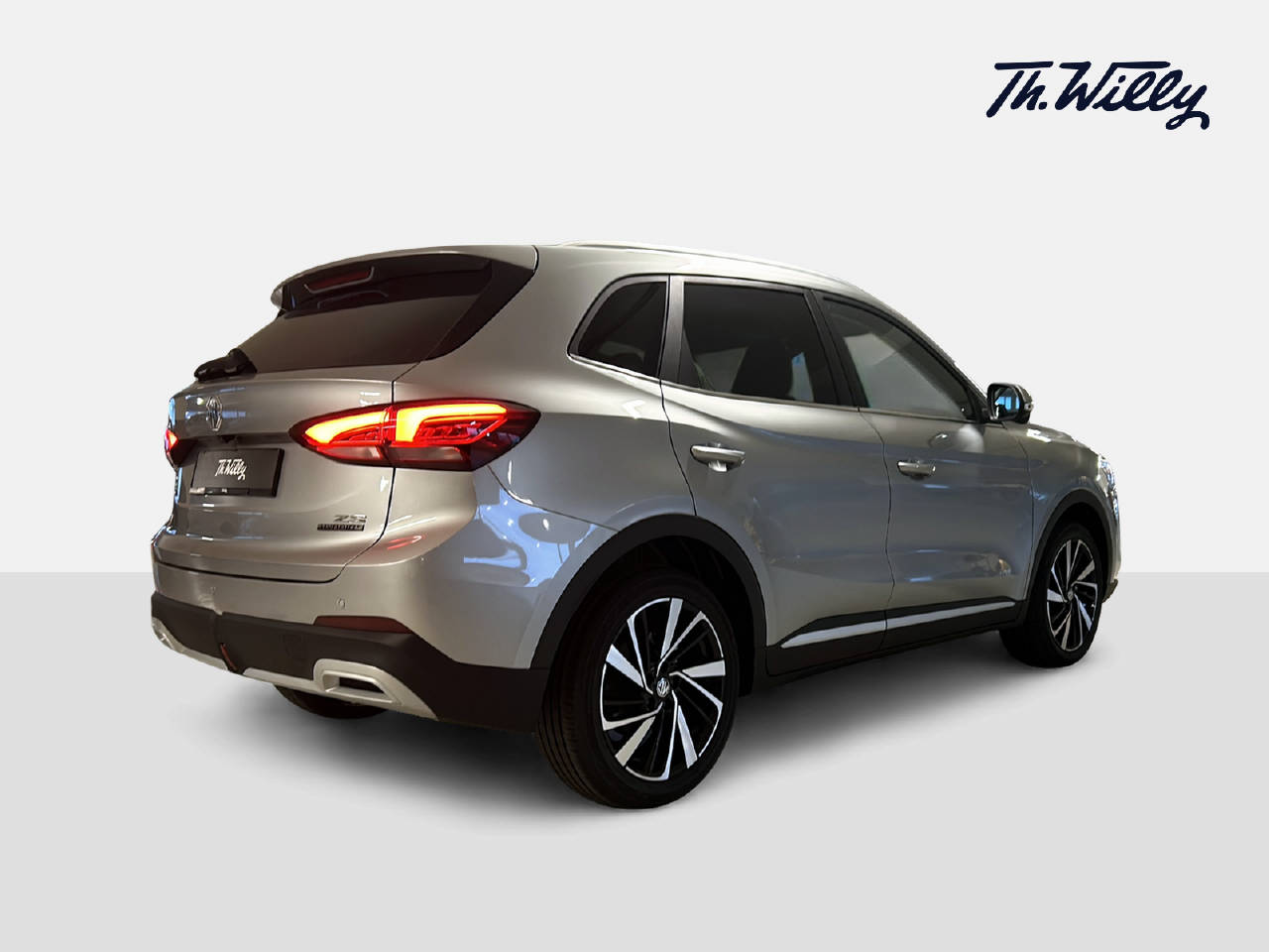 MG ZS 1.5 Hybrid+ Luxury-image-5