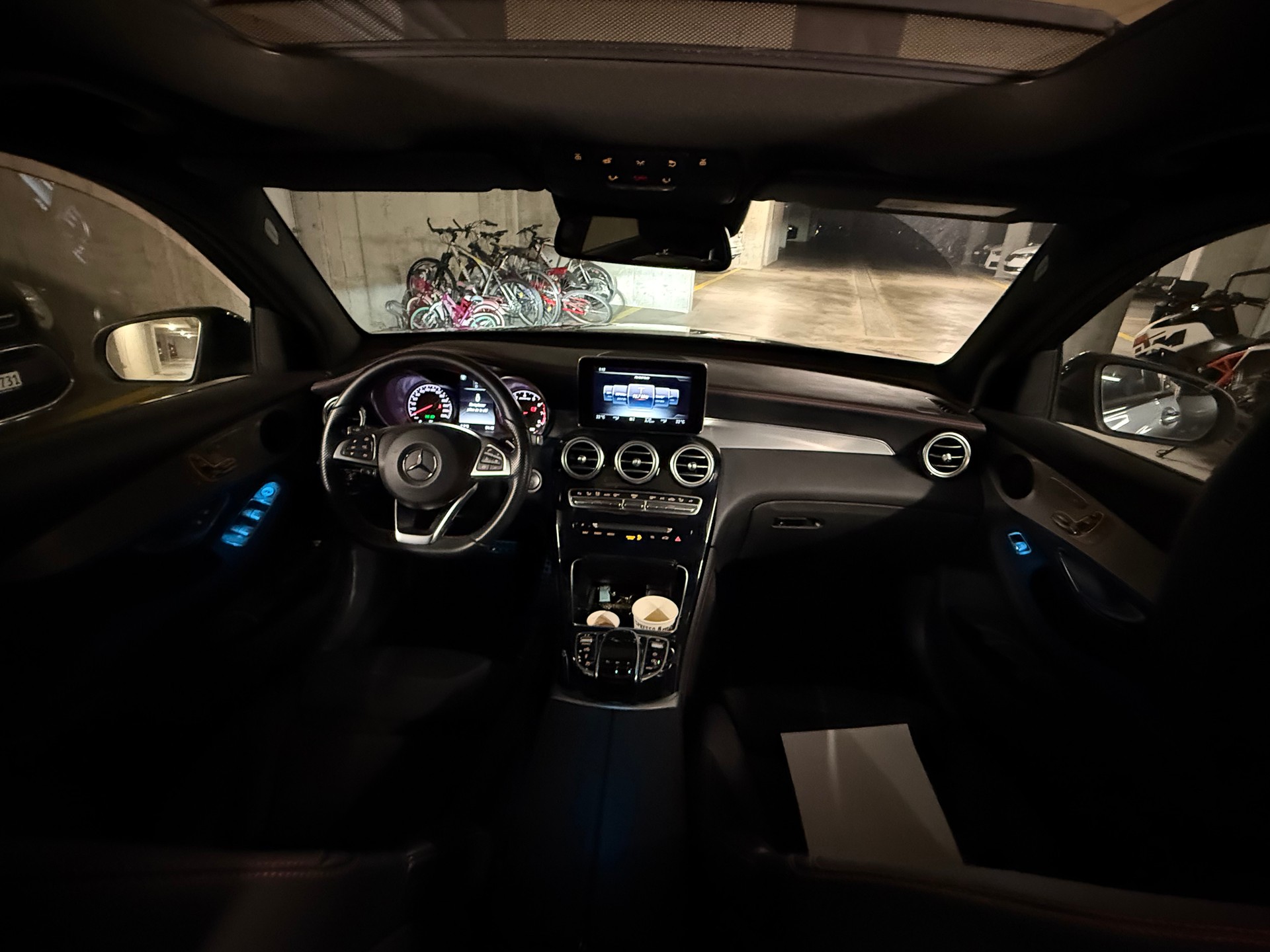 MERCEDES-BENZ GLC 43 AMG 4Matic 9G-Tronic-image-9