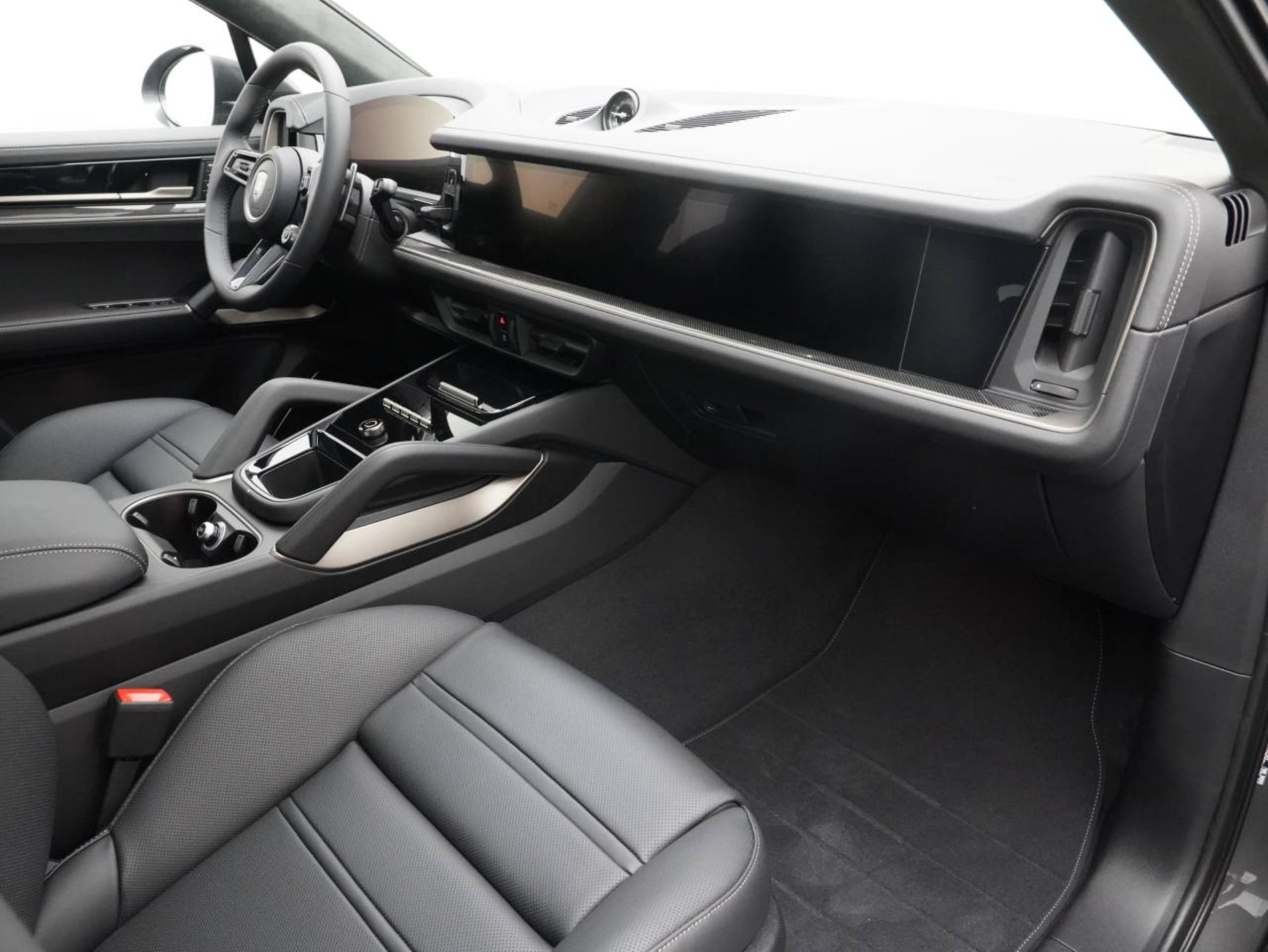 PORSCHE Cayenne Turbo E-Hybrid Coupé-image-30