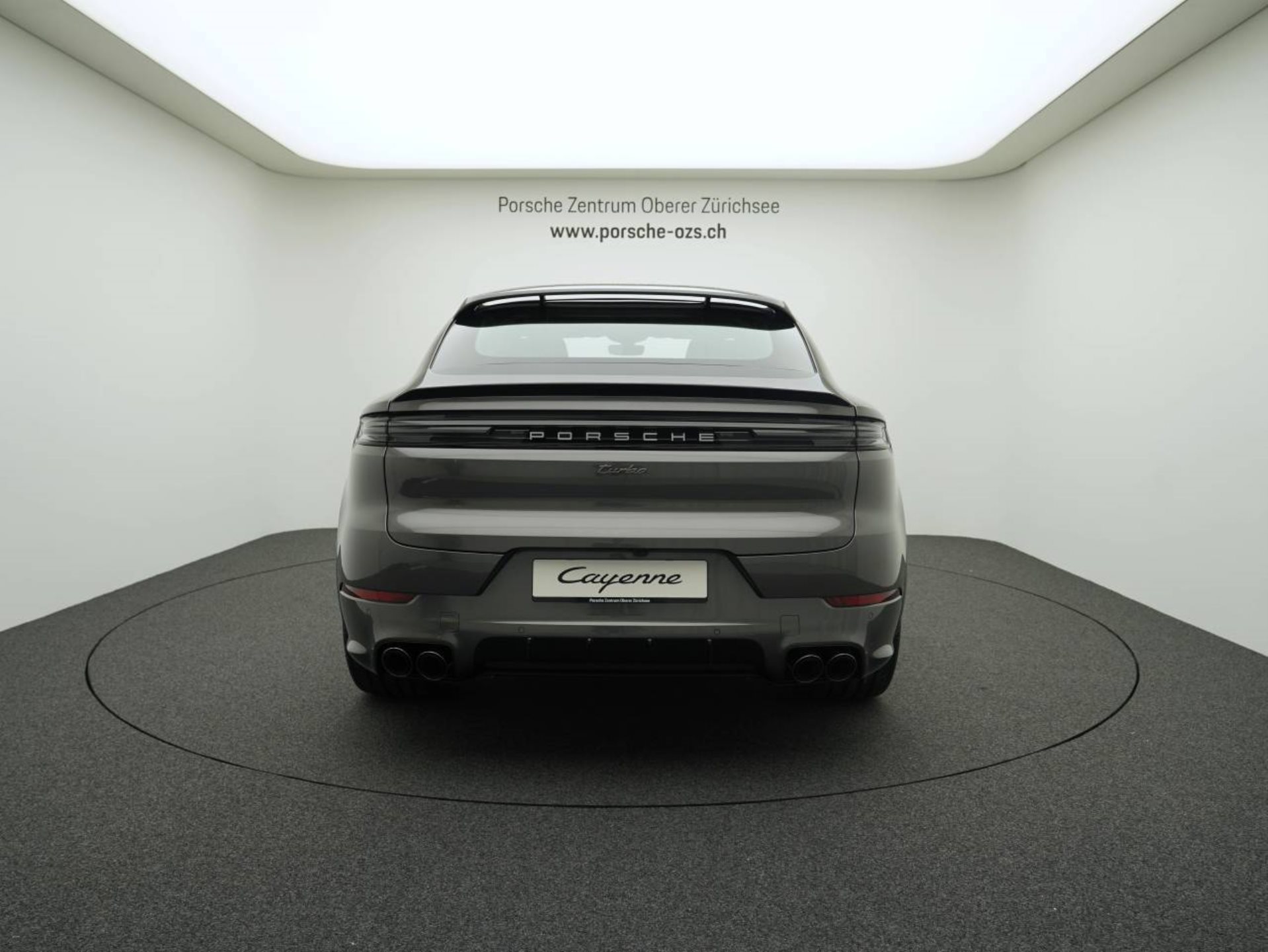 PORSCHE Cayenne Turbo E-Hybrid Coupé-image-5