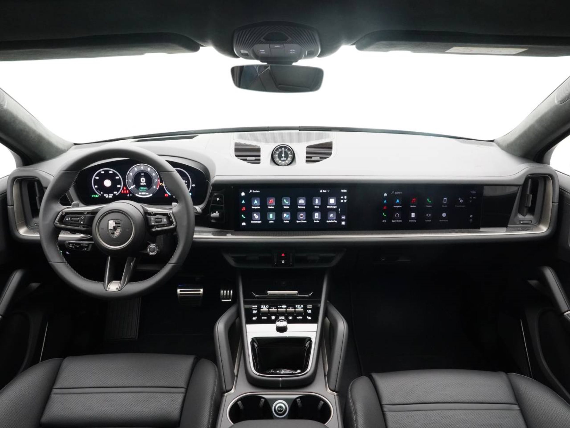 PORSCHE Cayenne Turbo E-Hybrid Coupé-image-4