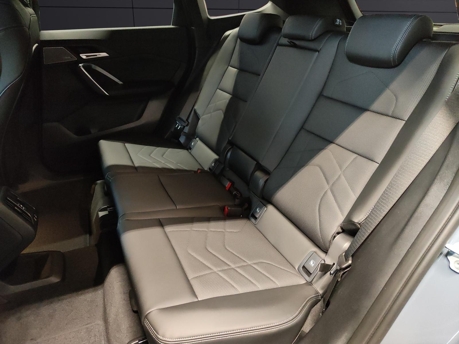 BMW X1 23d xDrive paddles-image-17