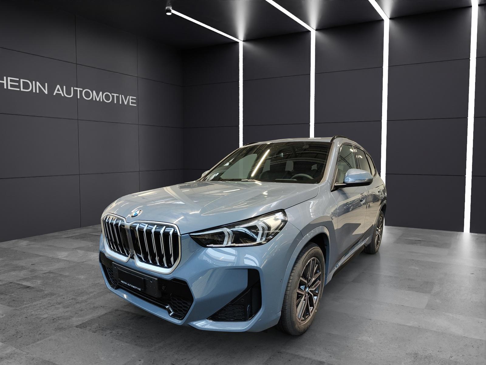 BMW X1 23d xDrive paddles-image-0