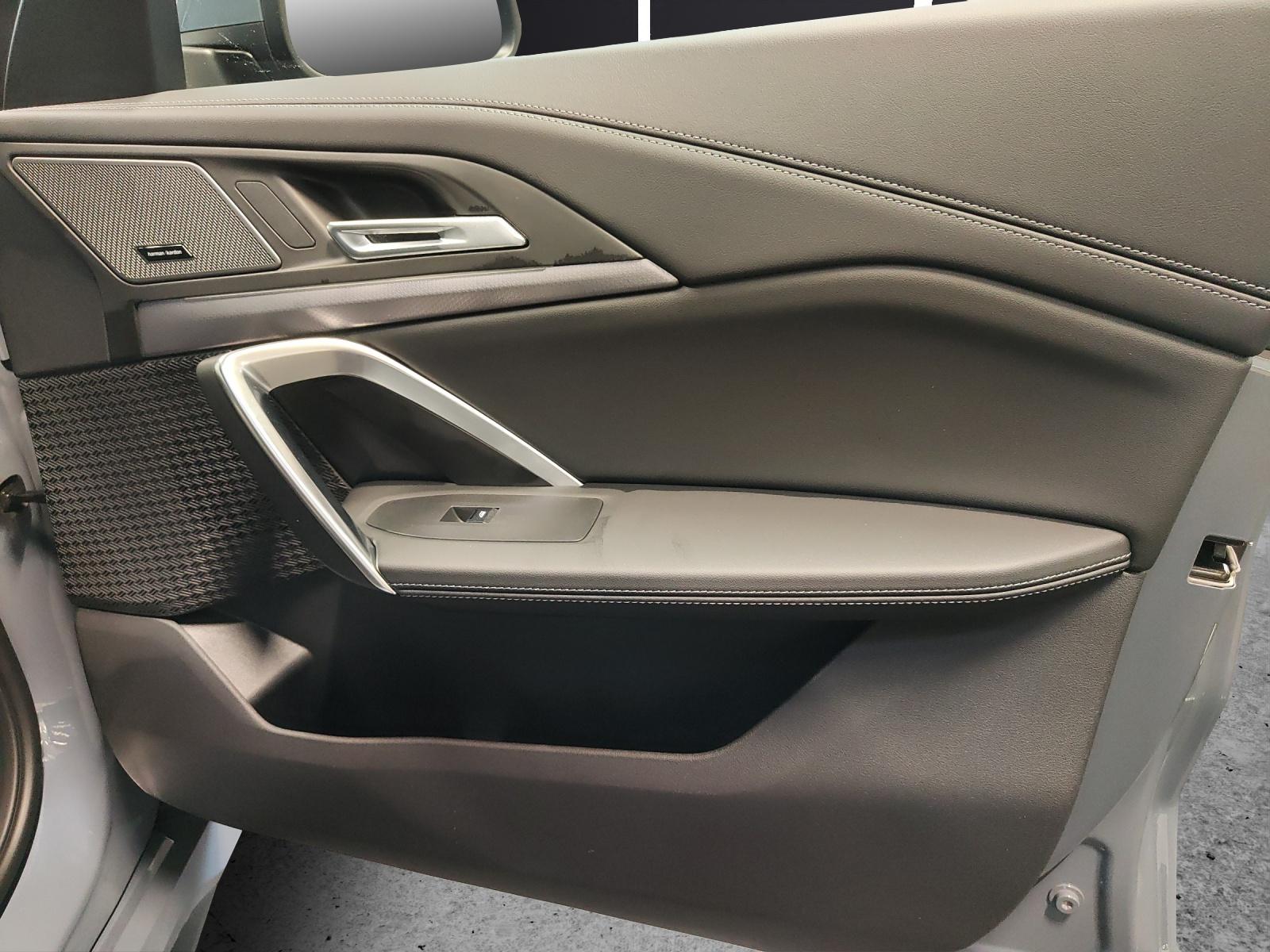 BMW X1 23d xDrive paddles-image-20