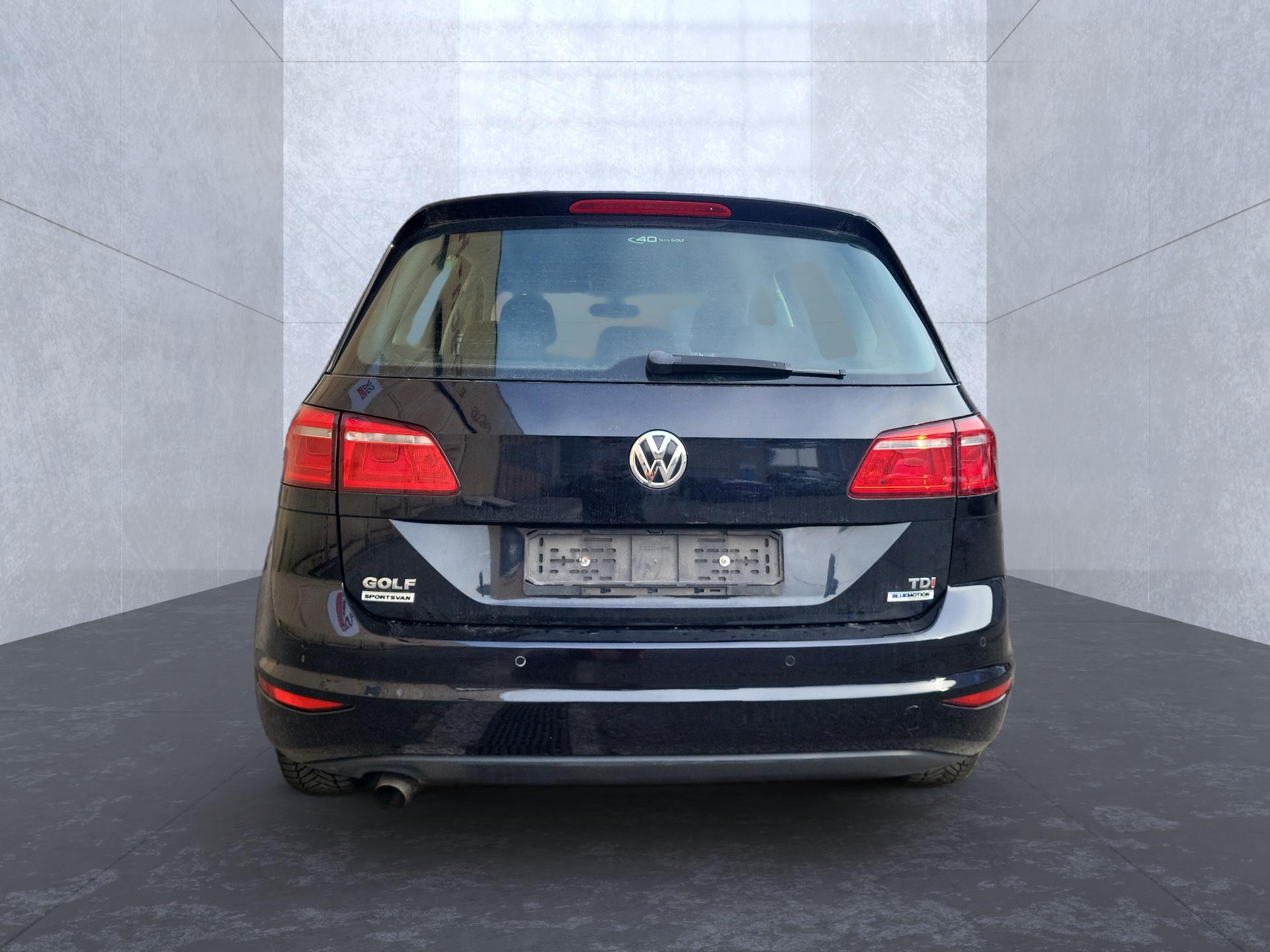 VW Golf Sportsvan 1.6 TDI Comfortline DSG-image-3