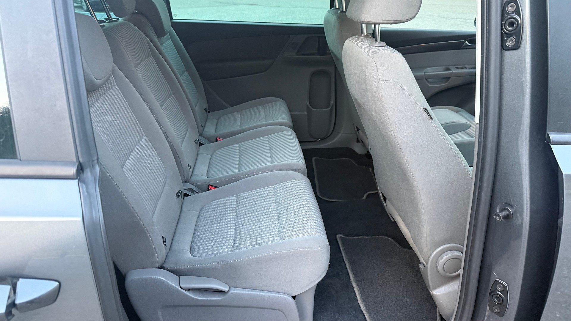 SEAT Alhambra 1.4 TSI Style Viva Eco DSG-image-11