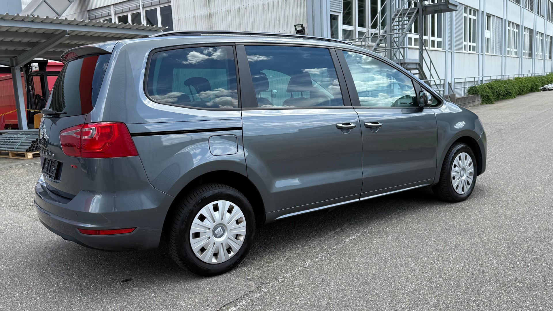 SEAT Alhambra 1.4 TSI Style Viva Eco DSG-image-4