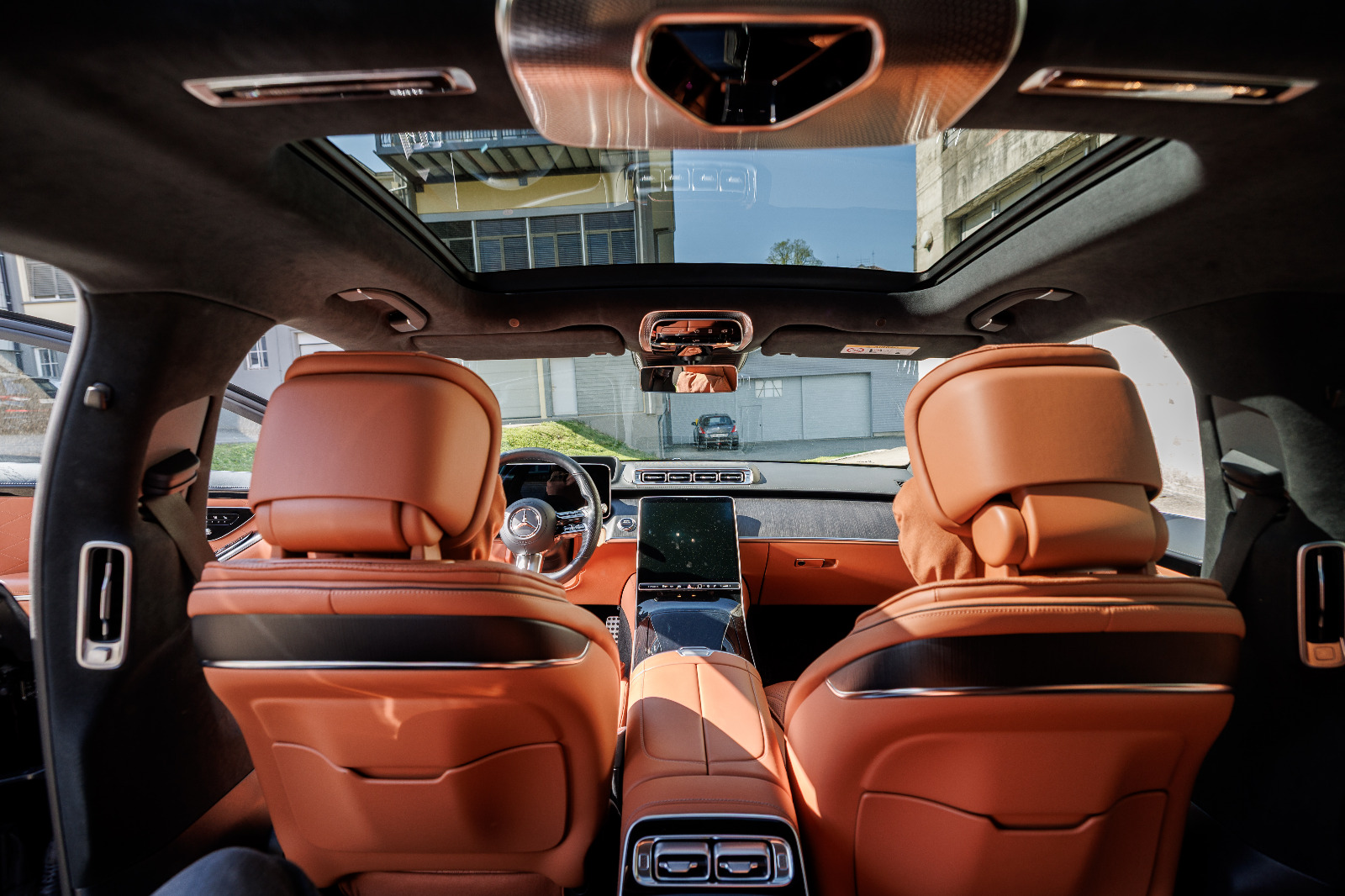 MERCEDES-BENZ S 580 e L 4Matic AMG Line 9G-Tronic-image-3