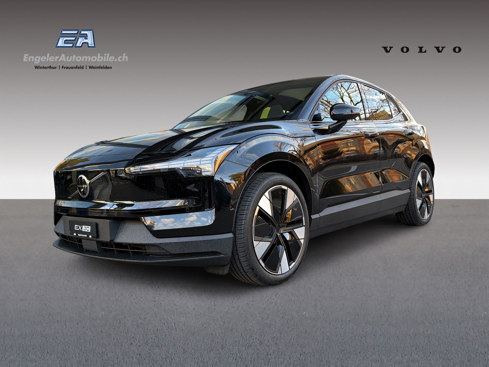 VOLVO EX30 E60 69kWh Twin Ultra-image-0