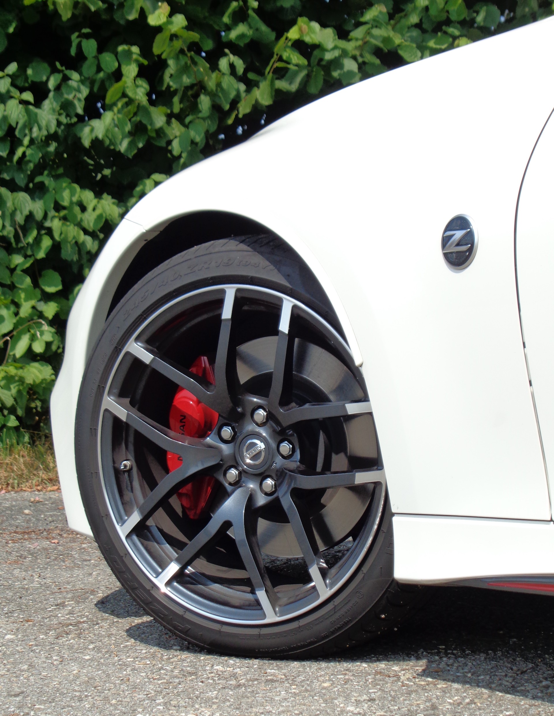 NISSAN 370 Z Nismo-image-8