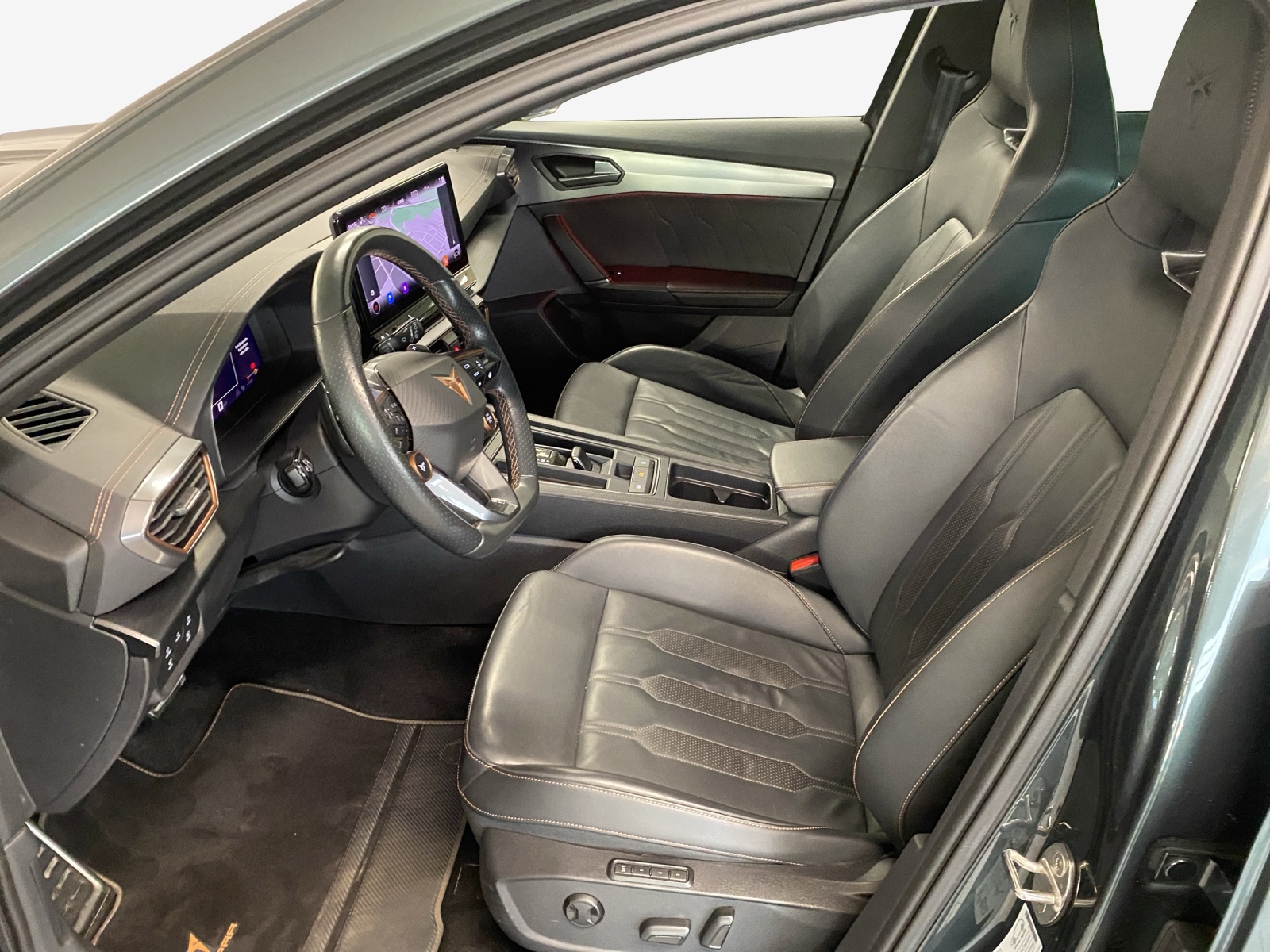 CUPRA Formentor 1.4 e-HYBRID pHEV VZ DSG-image-8