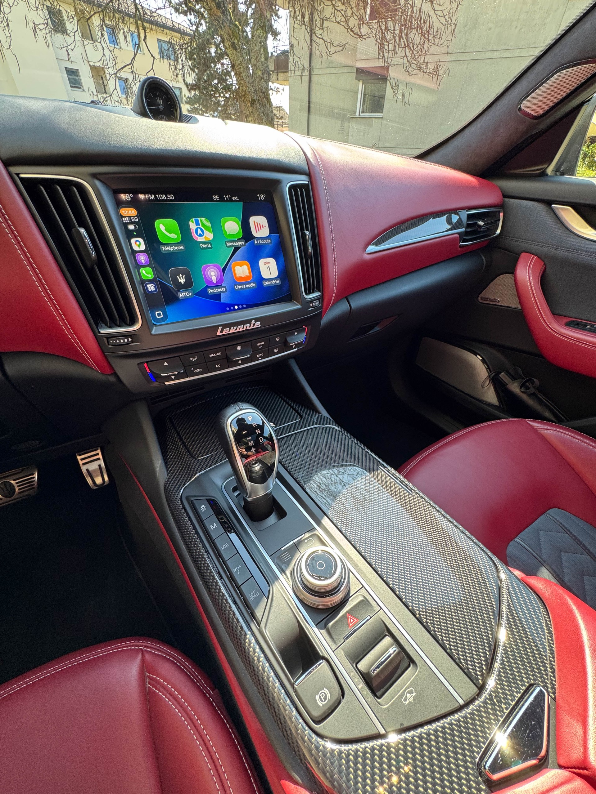 MASERATI Levante S 3.0 V6 GranLusso Automatica-image-8