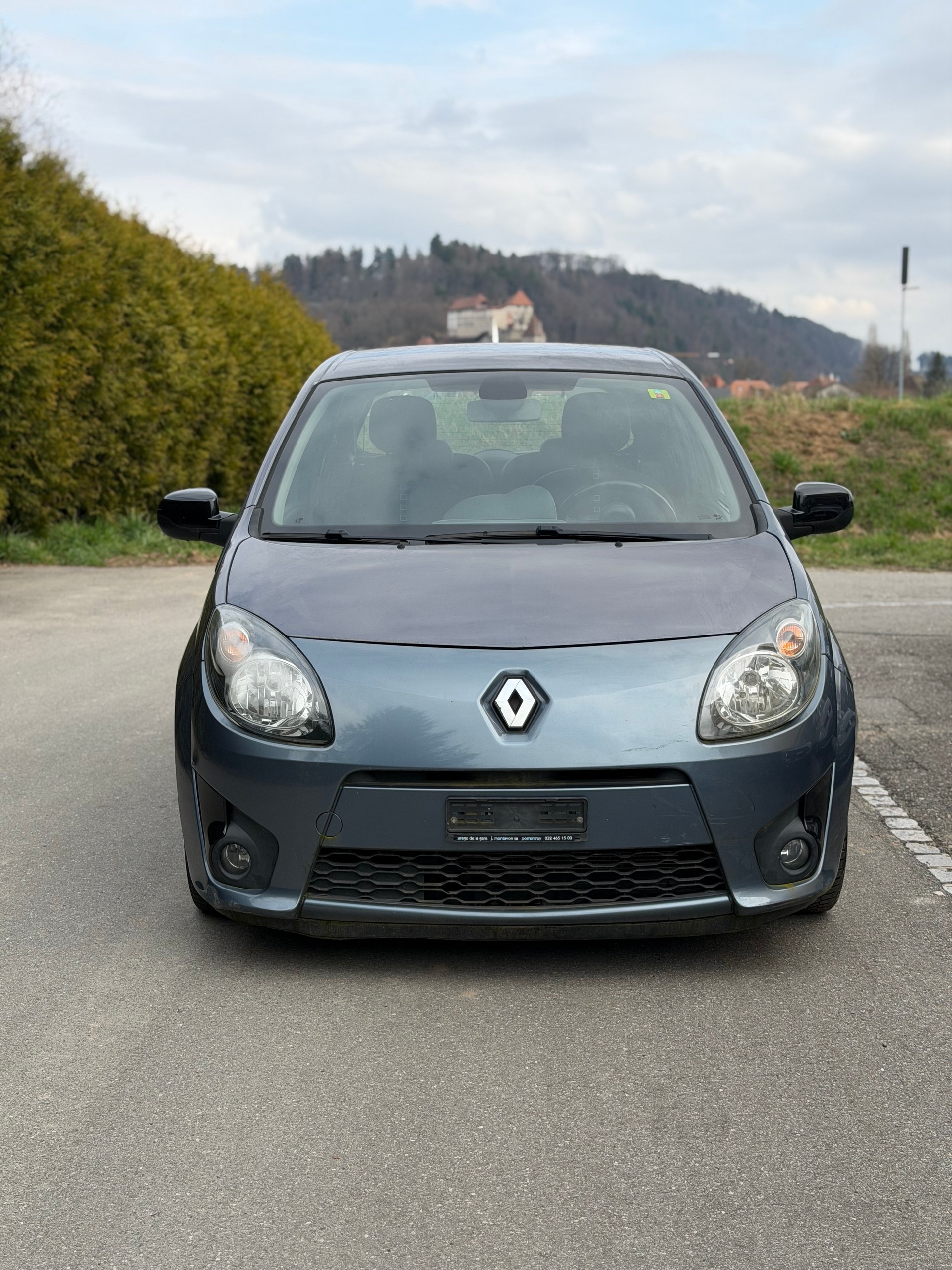 RENAULT Twingo 1.2 16V Initiale Quickshift-image-1