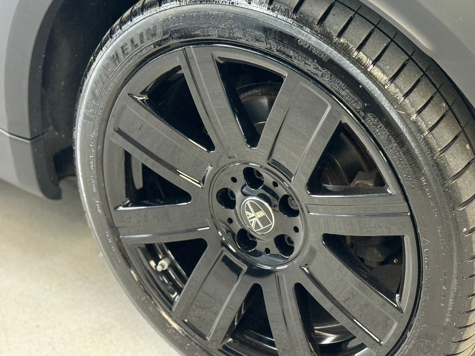 MINI Countryman Cooper SE ALL4 PHEV Steptronic-image-3