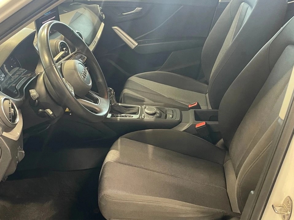 AUDI Q2 35 TDI quattro S-tronic-image-7