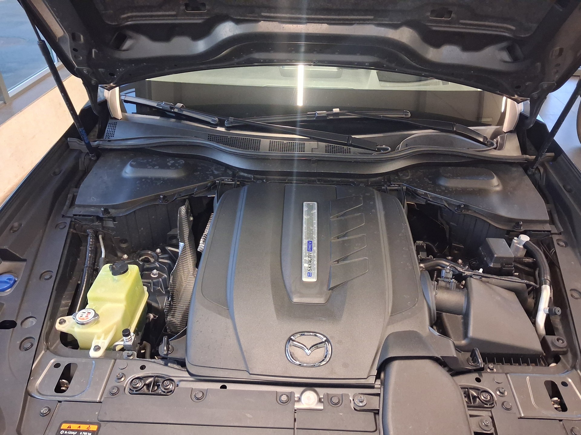 MAZDA CX-60 e-Skyactiv PHEV 327 AWD Homura-image-14