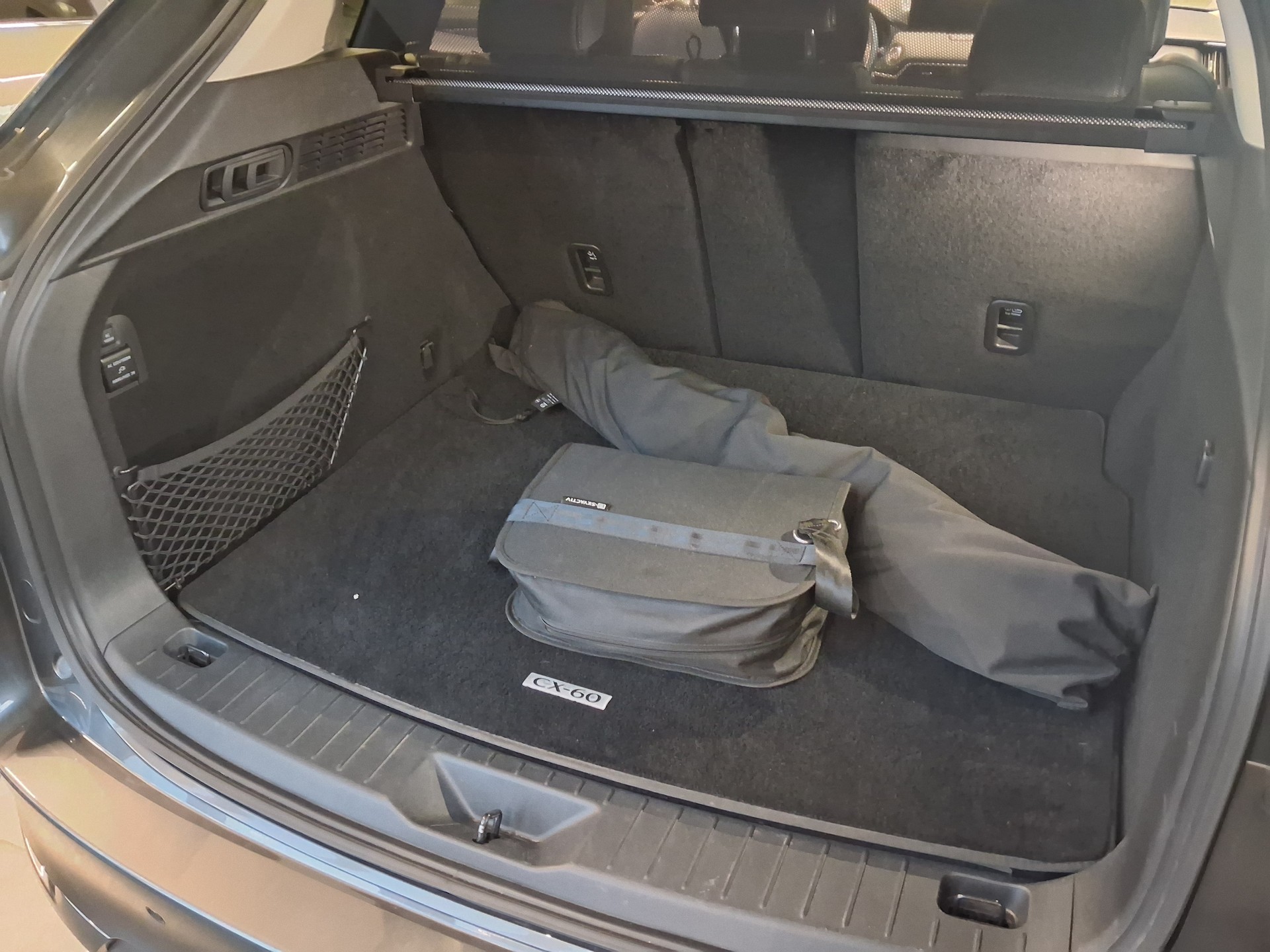 MAZDA CX-60 e-Skyactiv PHEV 327 AWD Homura-image-6