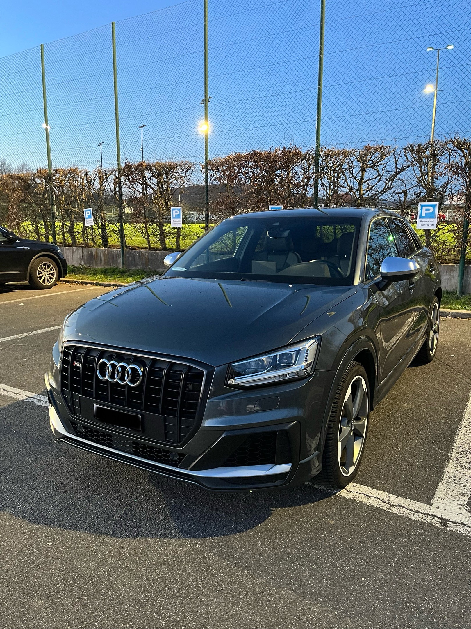 AUDI SQ2 TFSI quattro S-tronic-image-1