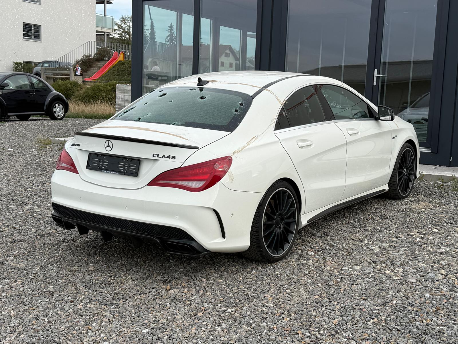 MERCEDES-BENZ CLA 45 AMG 4Matic Speedshift *HAGELSCHADEN* **Jetzt nur noch CHF 11'900.- statt CHF 16'900.-**-image-8