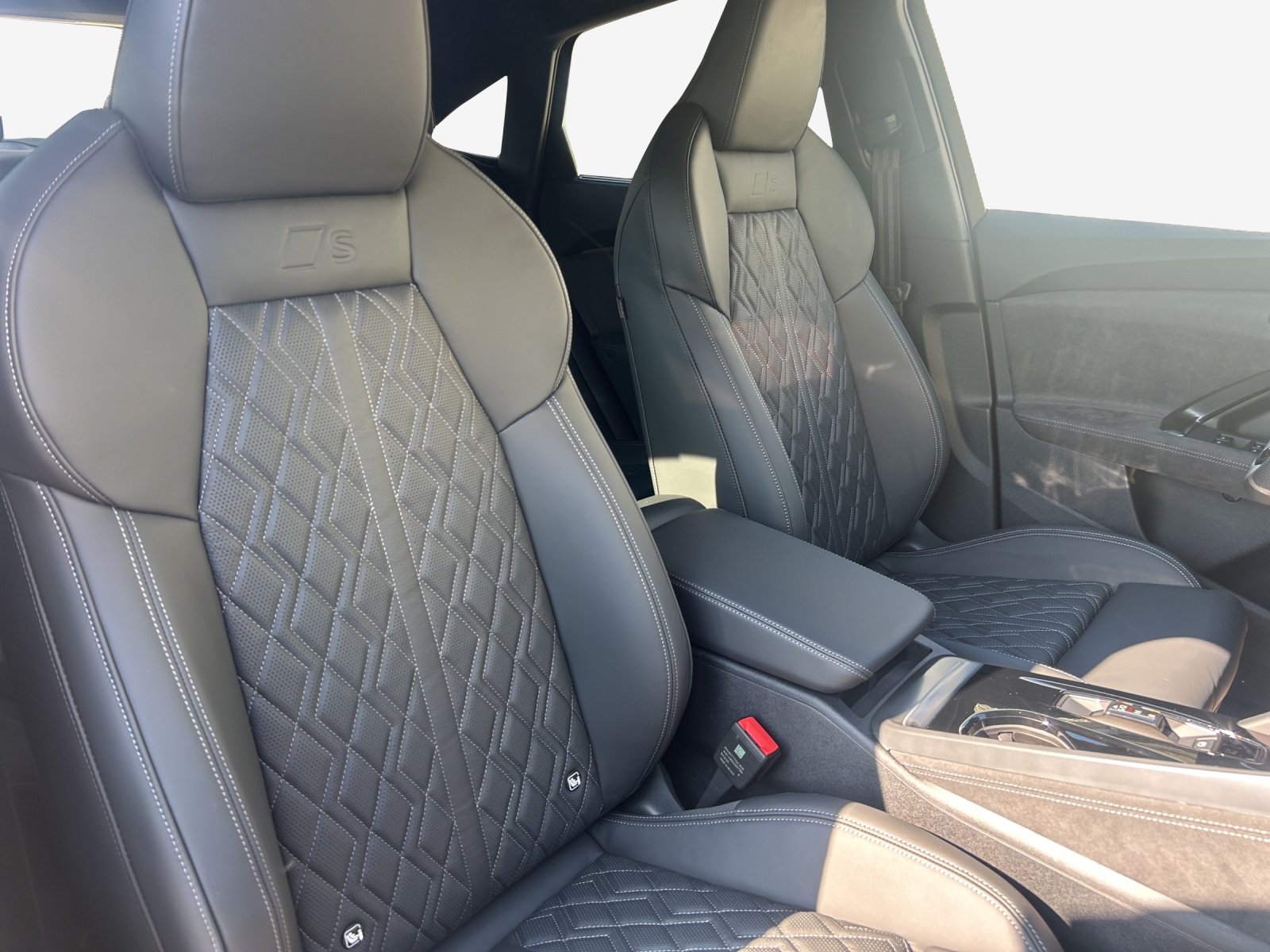 AUDI SQ5 Sportback TFSI quattro S-tronic-image-14