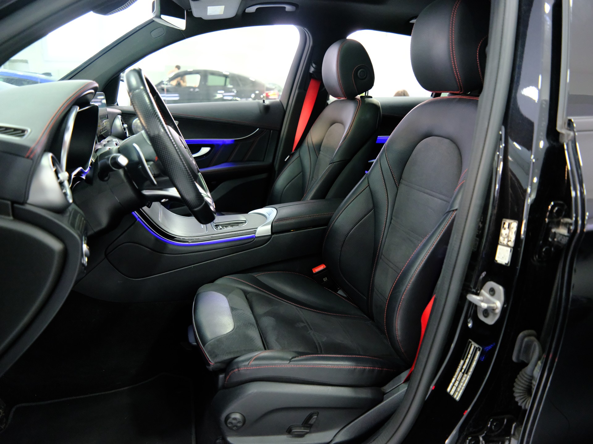 MERCEDES-BENZ GLC Coupé 43 AMG 4Matic 9G-Tronic-image-9