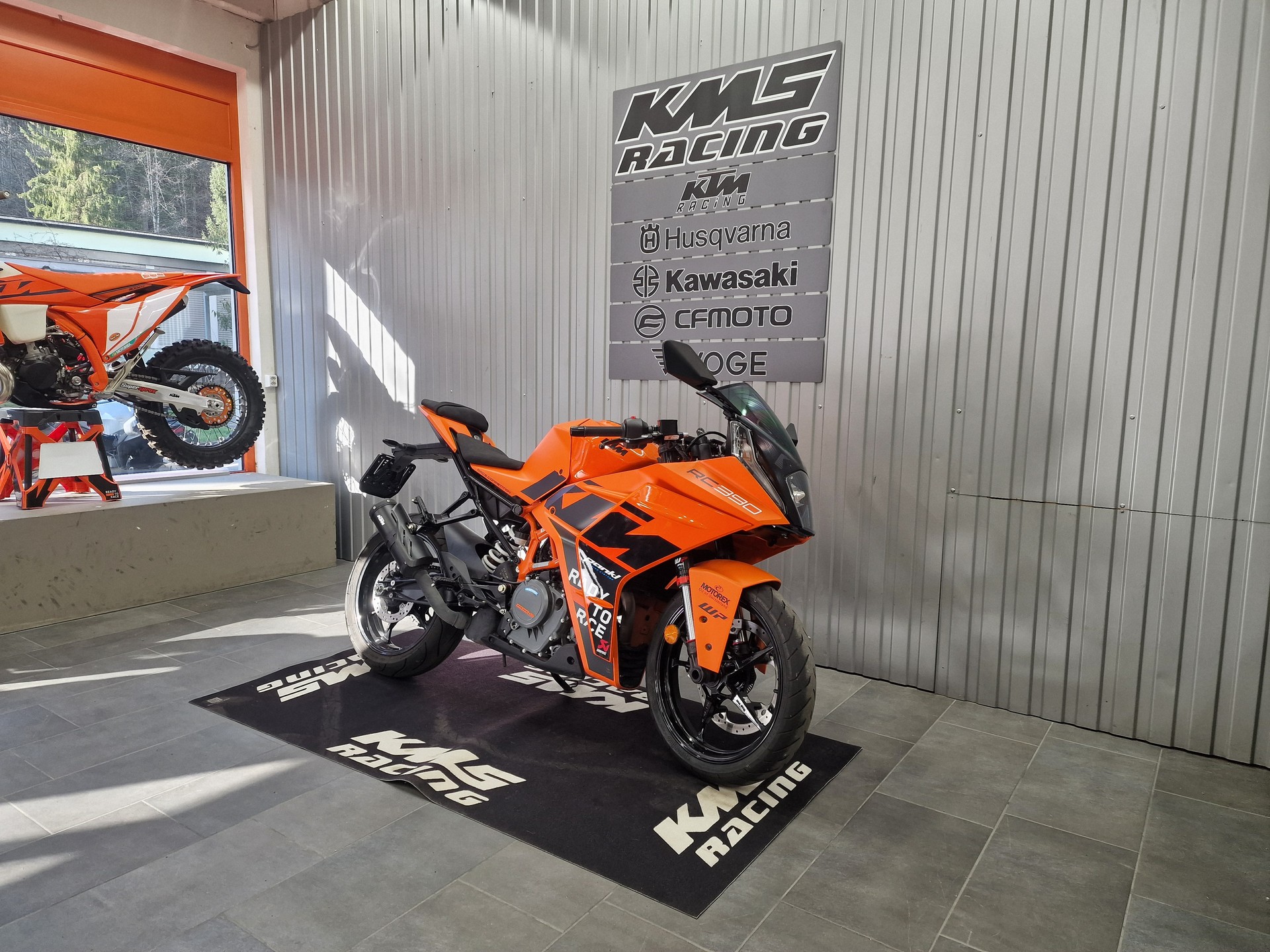 KTM KTM RC 390-image-4