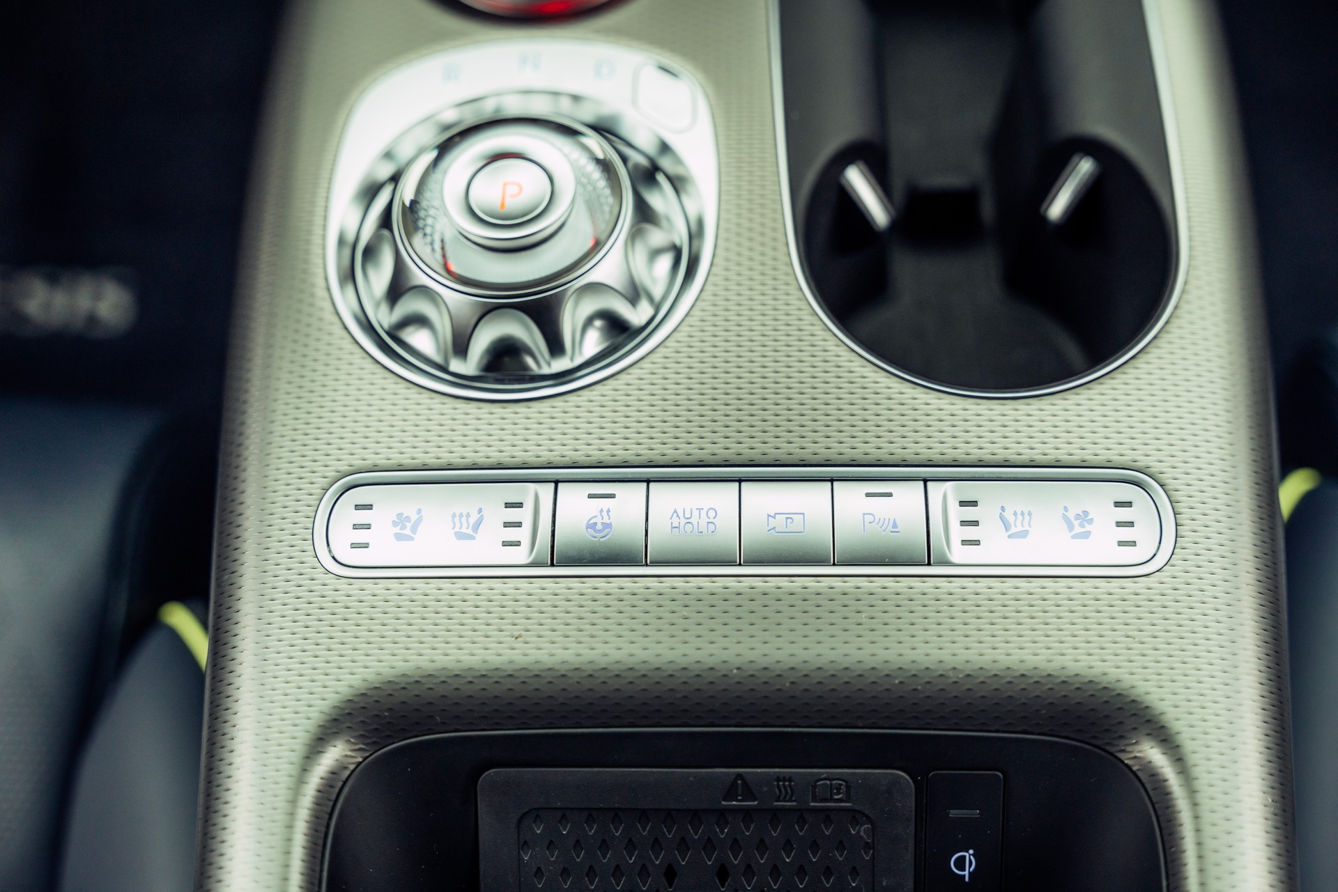 GENESIS GV60 77.4 kWh Sport Plus AWD-image-18
