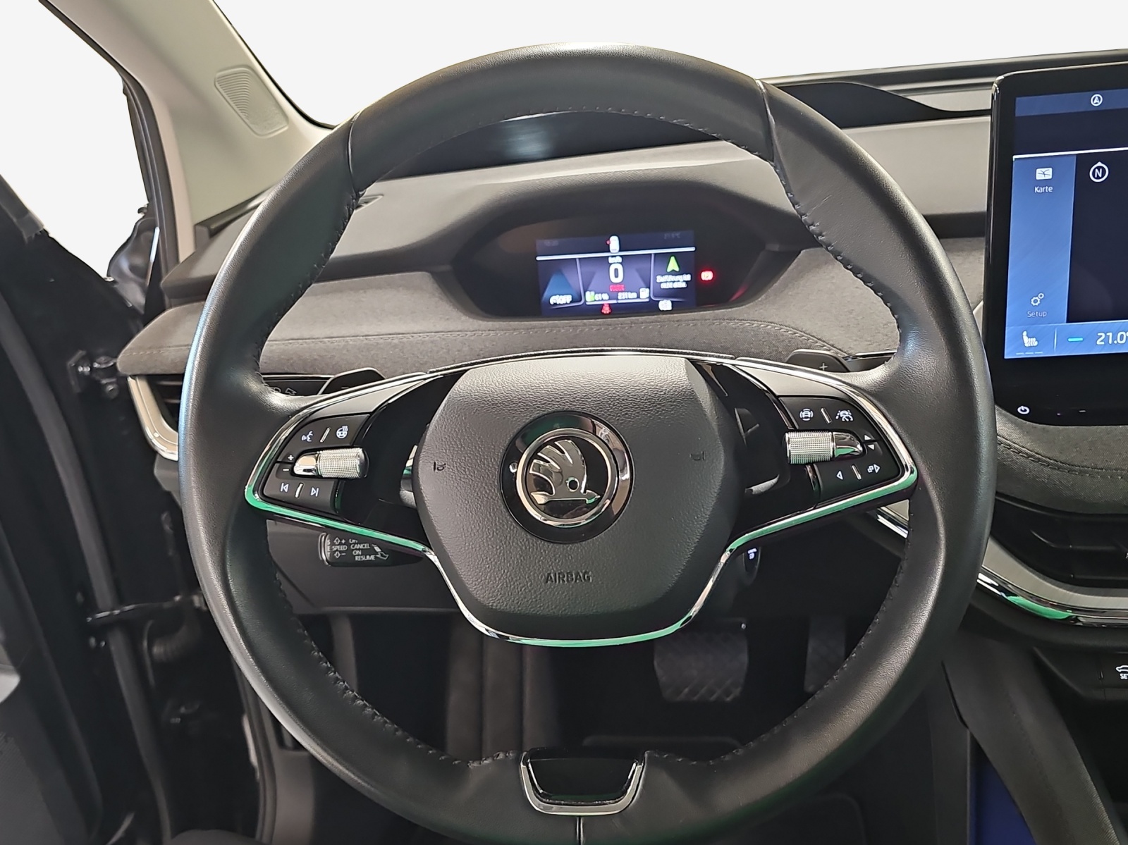 SKODA Enyaq iV 80x-image-10