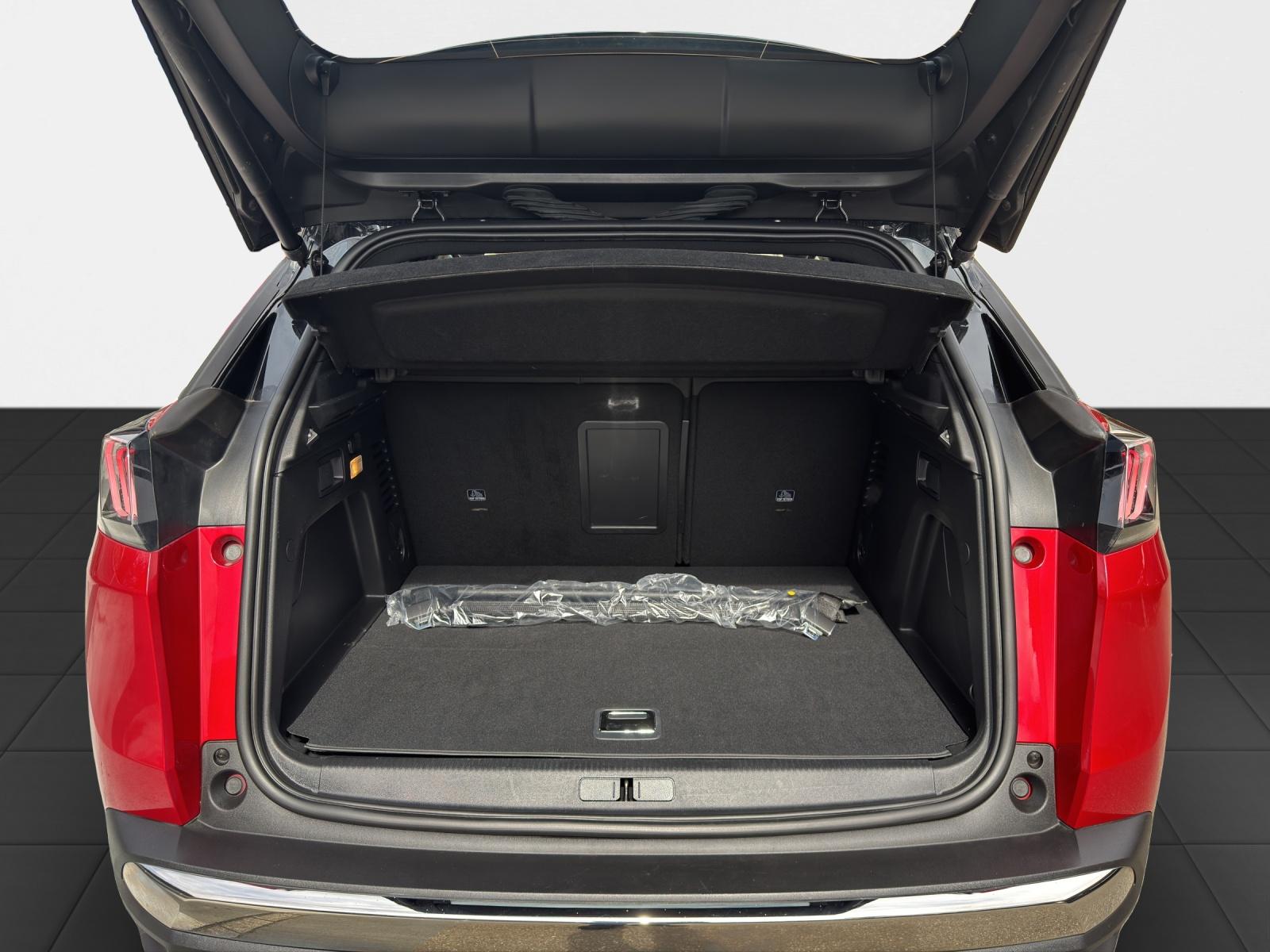 PEUGEOT 3008 GT 1.6 Plug-in Hybrid 4x4-image-15
