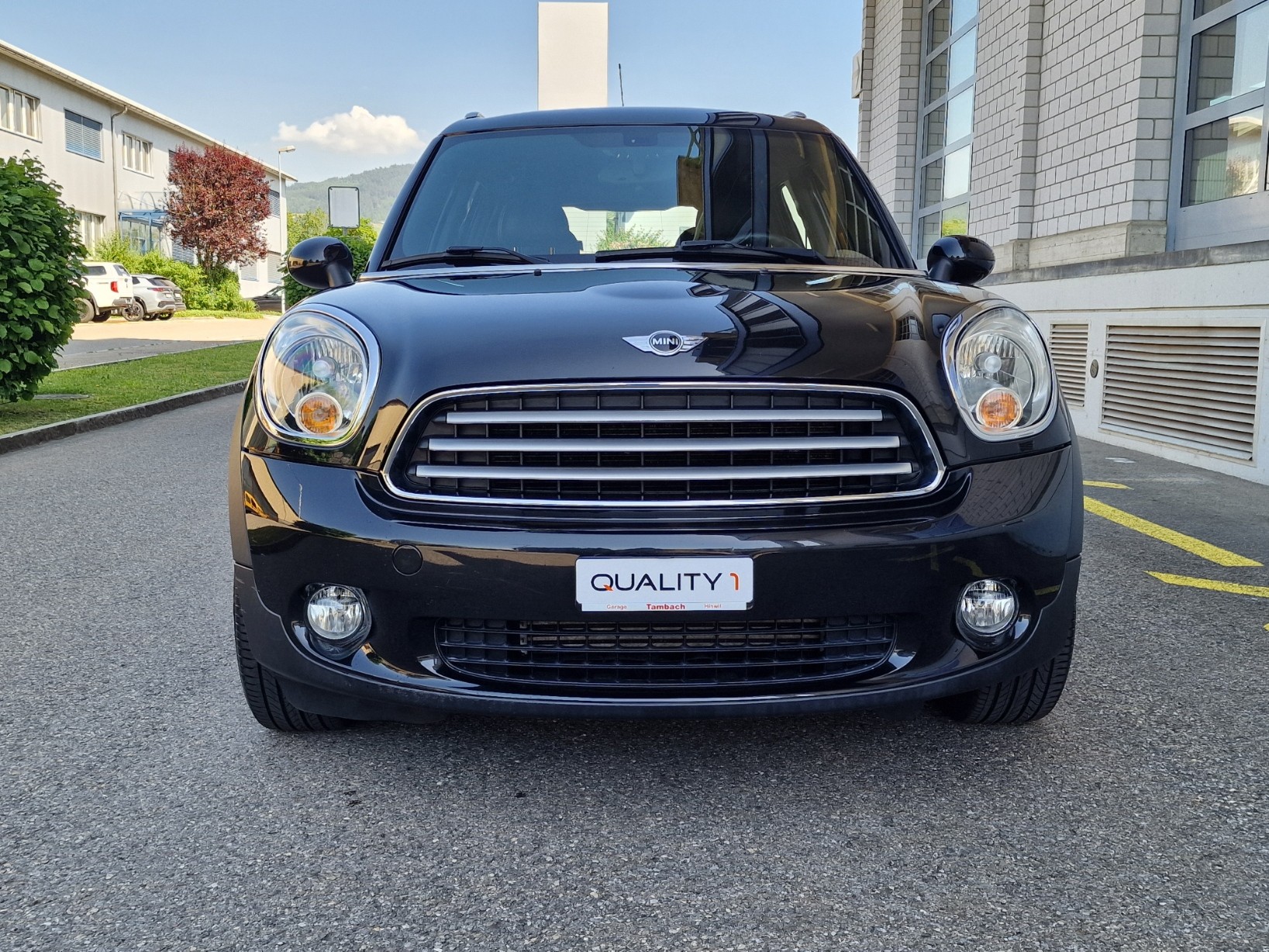 MINI Countryman Cooper D ALL4-image-2