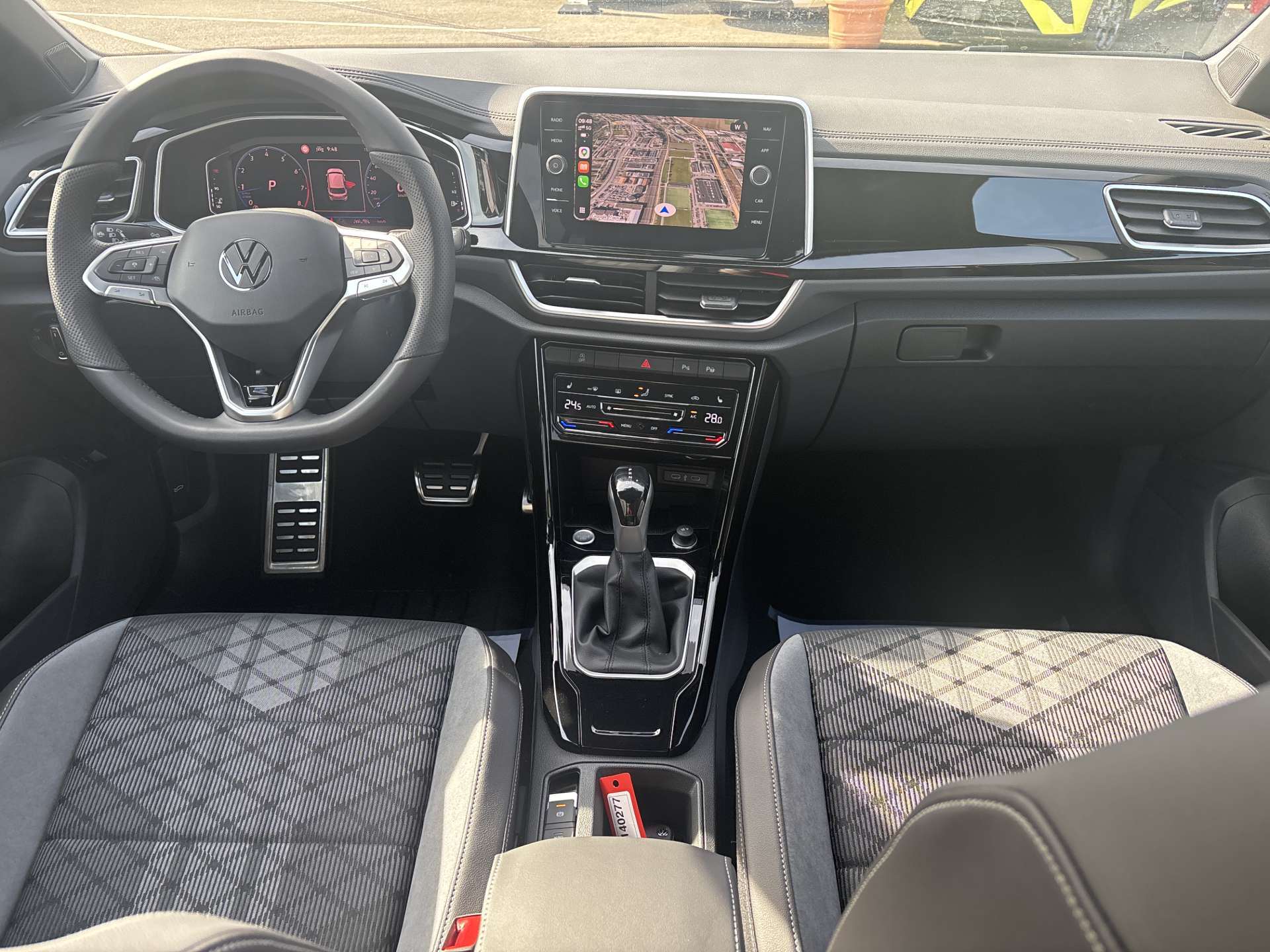 VW T-Roc 1.5 TSi EVO R-Line DSG-Automat-image-13
