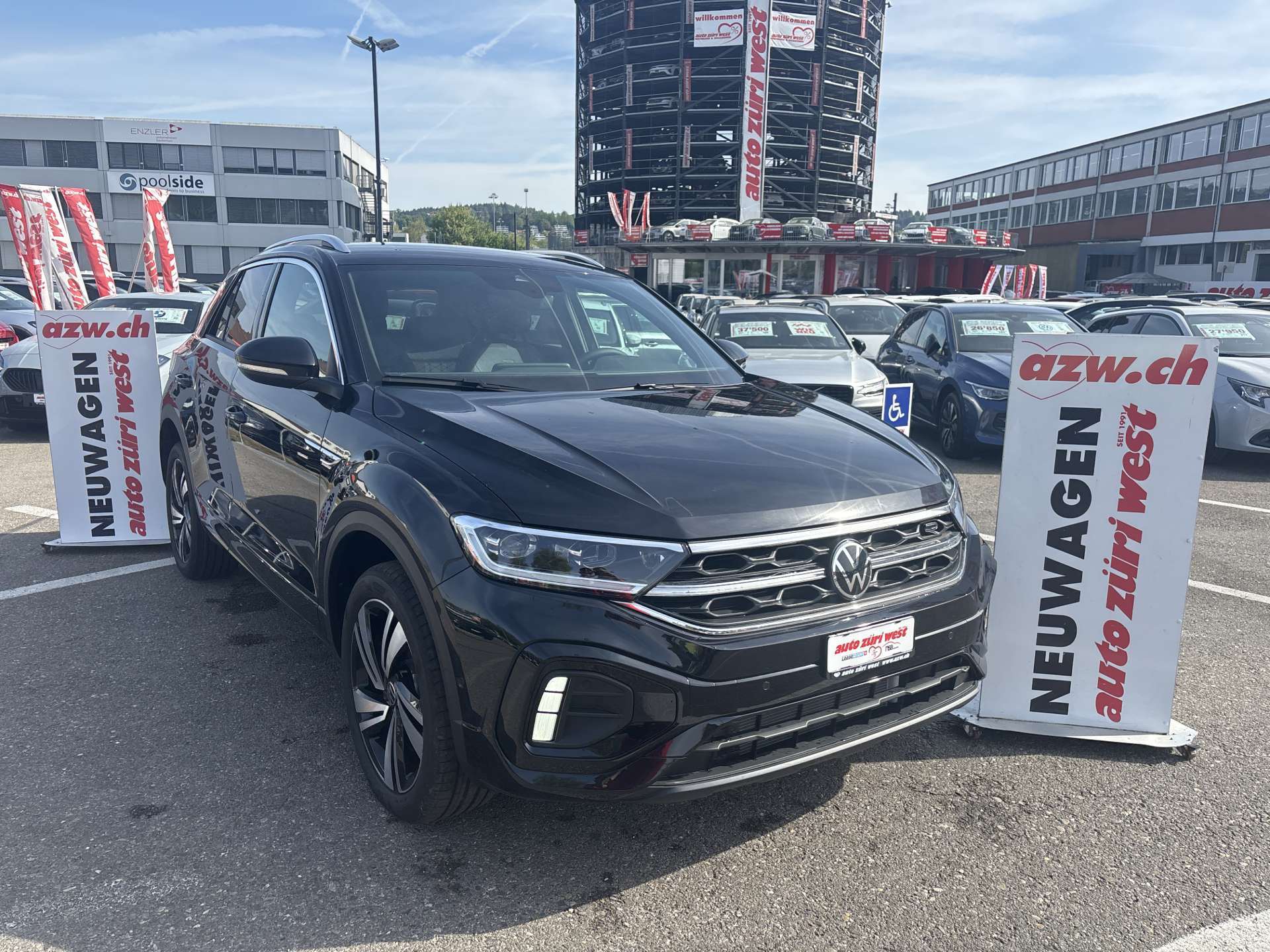 VW T-Roc 1.5 TSi EVO R-Line DSG-Automat-image-0