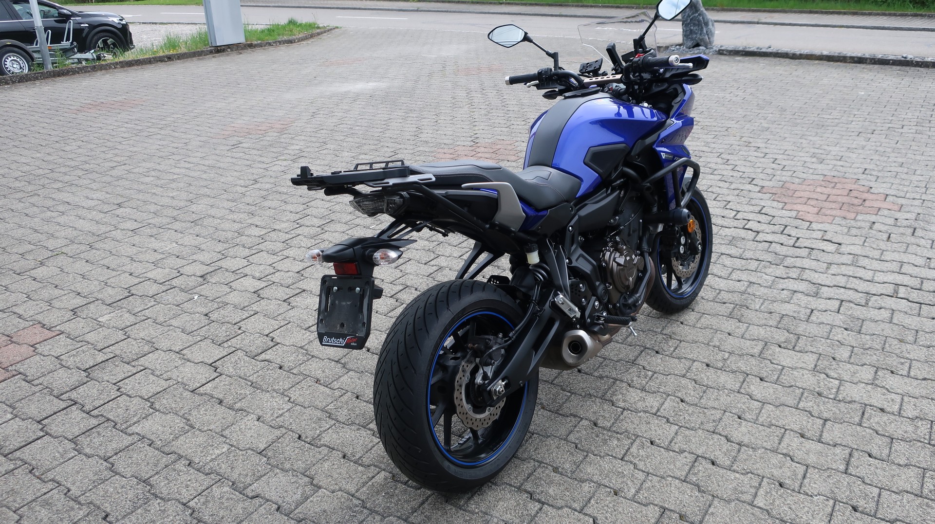 YAMAHA Tracer 700 ABS-showroom-element-1