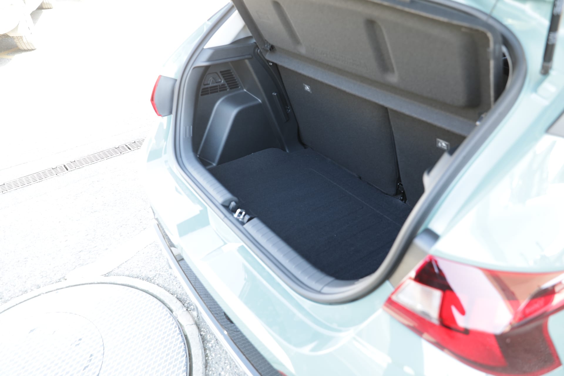 HYUNDAI i20 1.0 T-GDi Amplia DCT-image-22